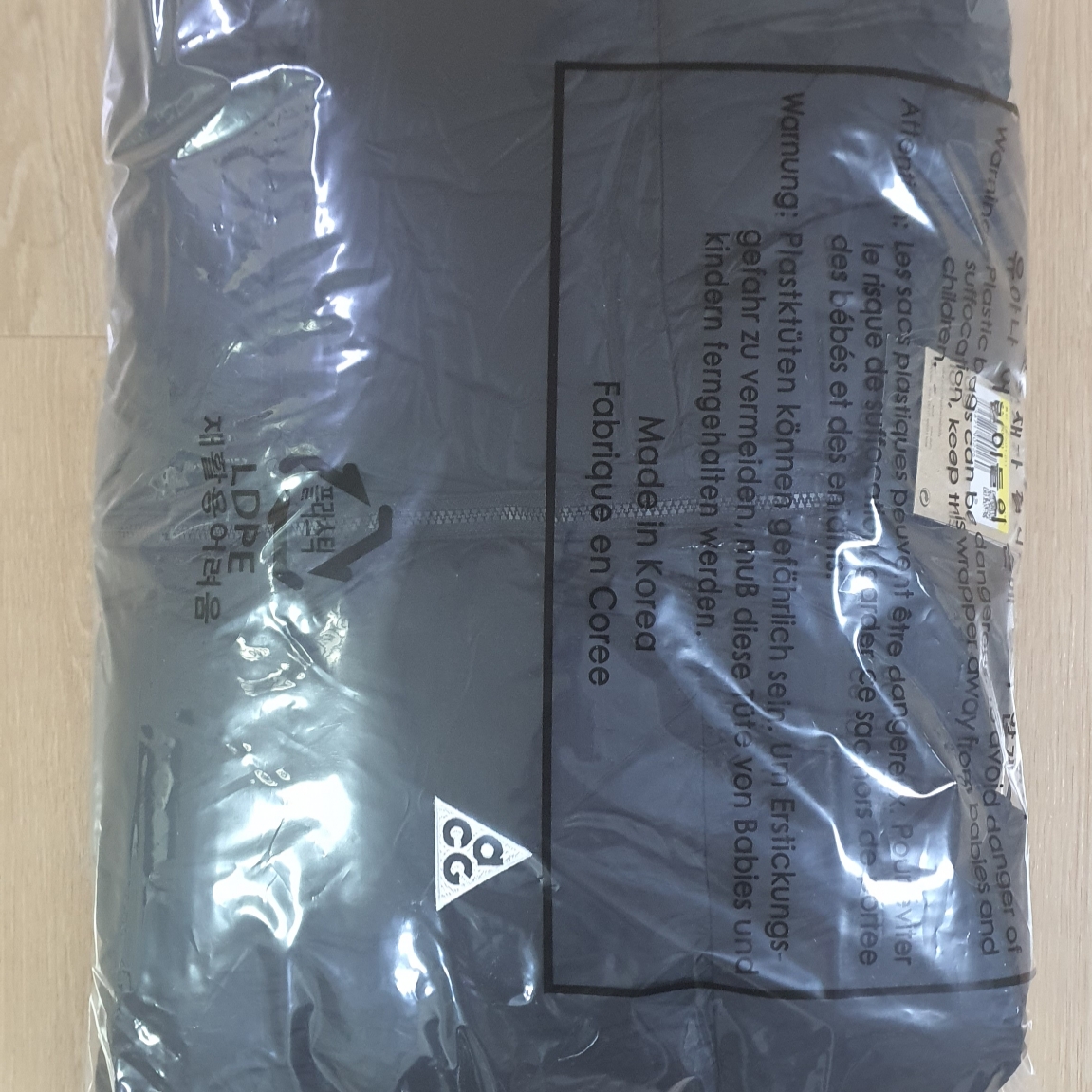 Nike ACG Therma-Fit ADV Lunar Lake Puffer Jacket Black - Asia 착용 스타일