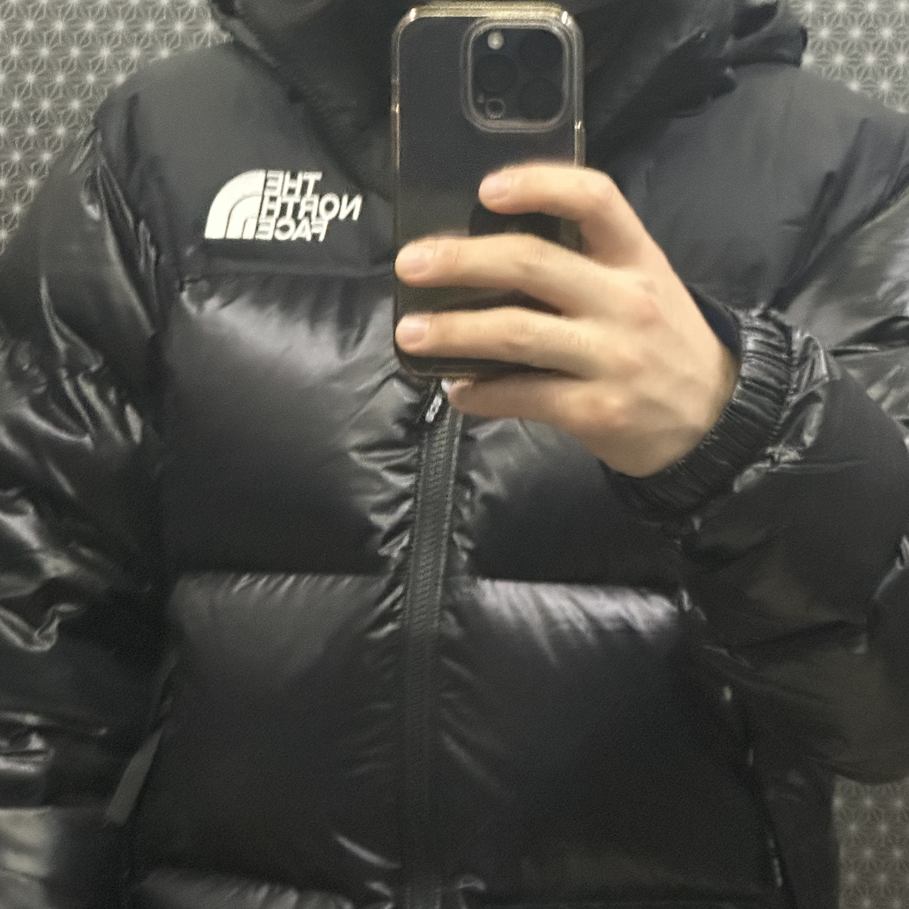 The North Face 1996 Eco Nuptse Jacket Real Black 착용 스타일