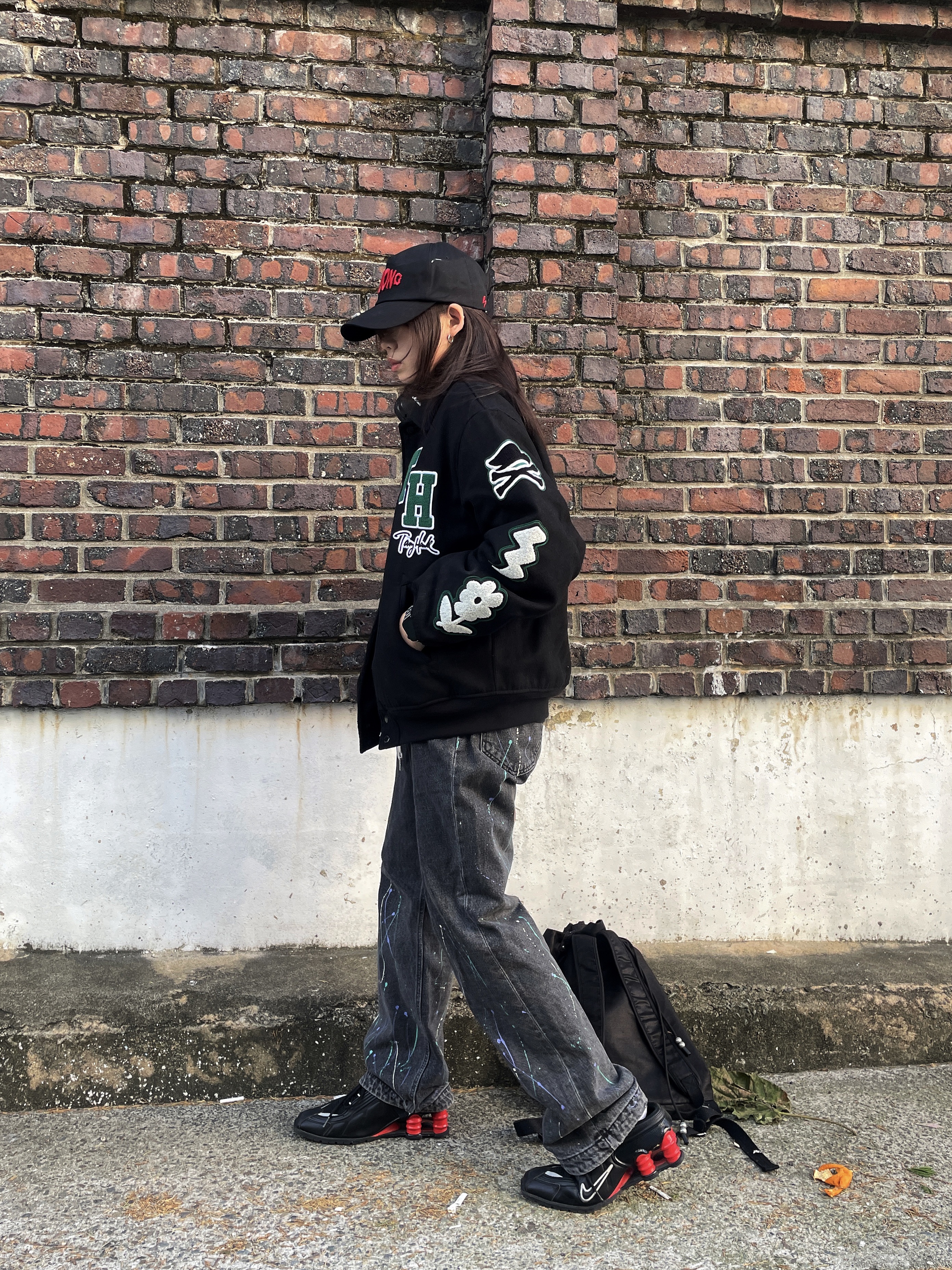 Nike x Martine Rose Shox MR4 Black, Marshall Major IV Black (Korean Ver.) 착용 스타일 - 1