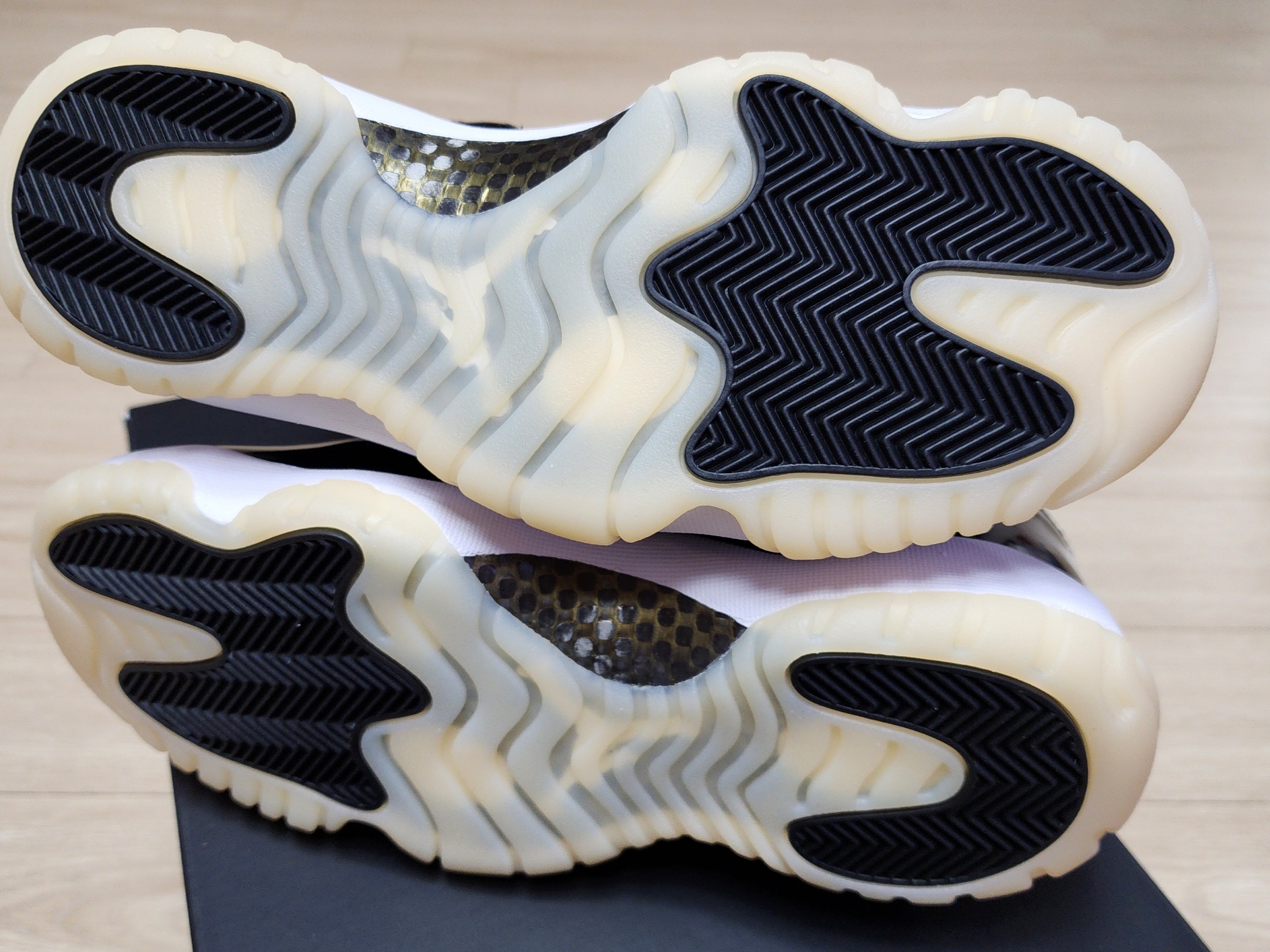 Jordan 11 Retro Gratitude 착용 스타일 - 2