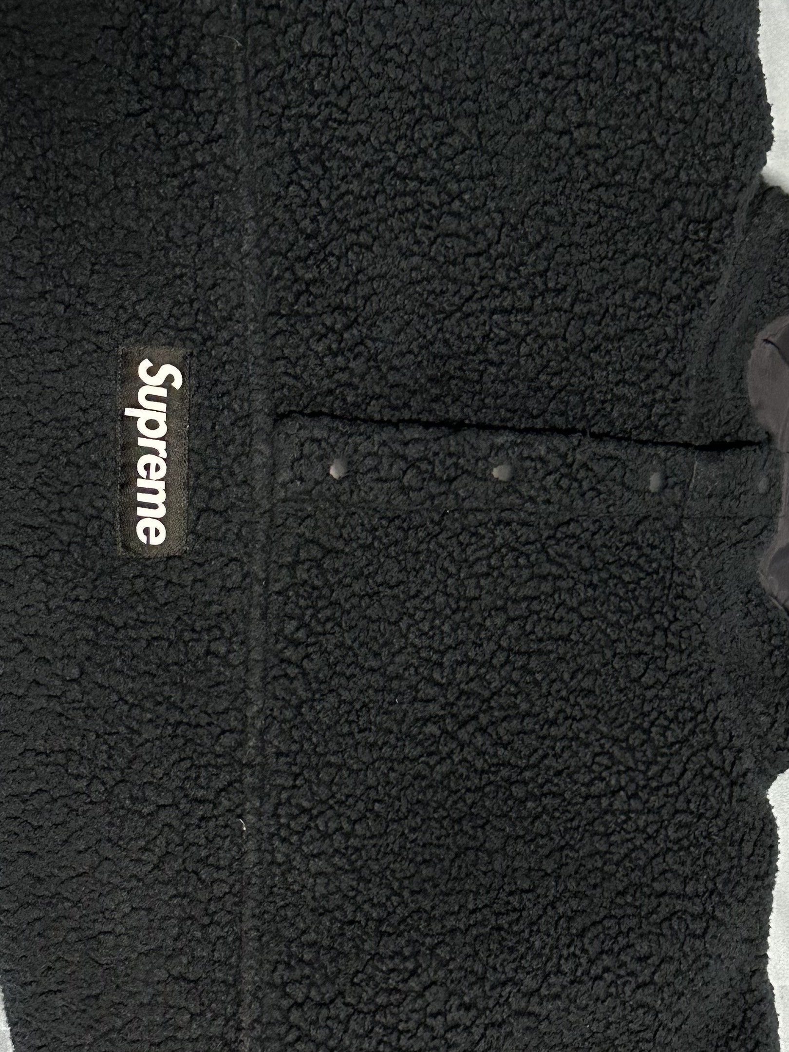 Supreme Polartec Shearling Reversible Pullover Black - 23FW 착용 스타일