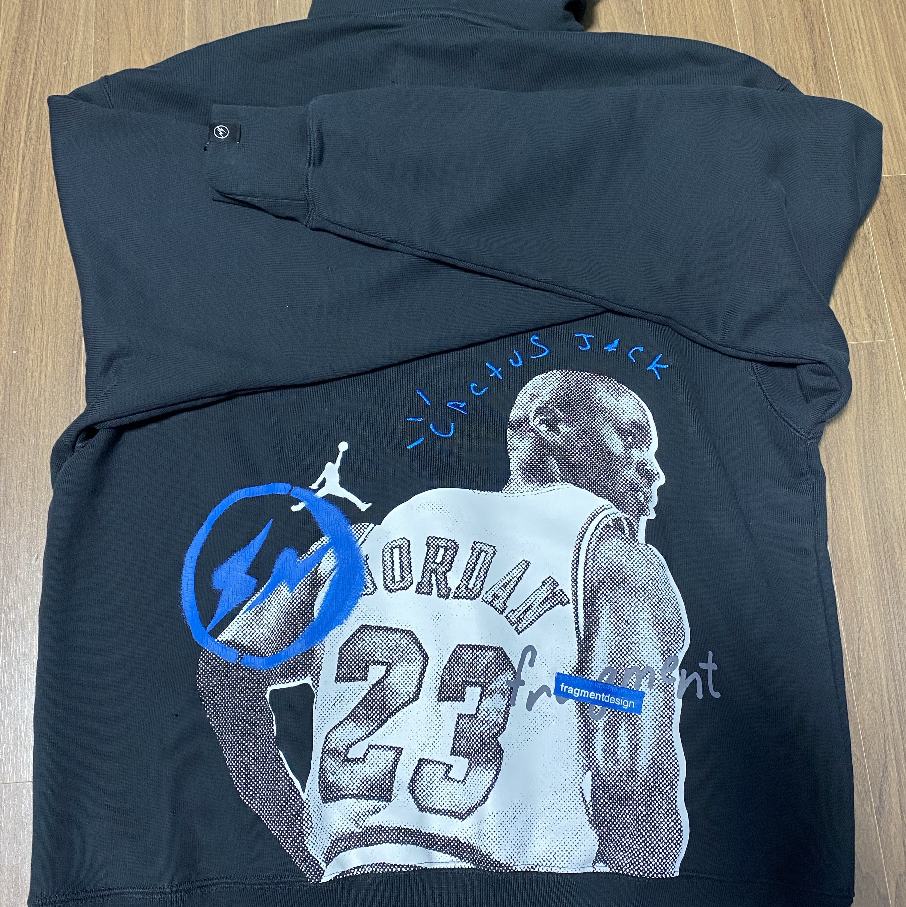 Jordan x Travis Scott x Fragment Hoodie Black (DJ0615-010) 착용 스타일