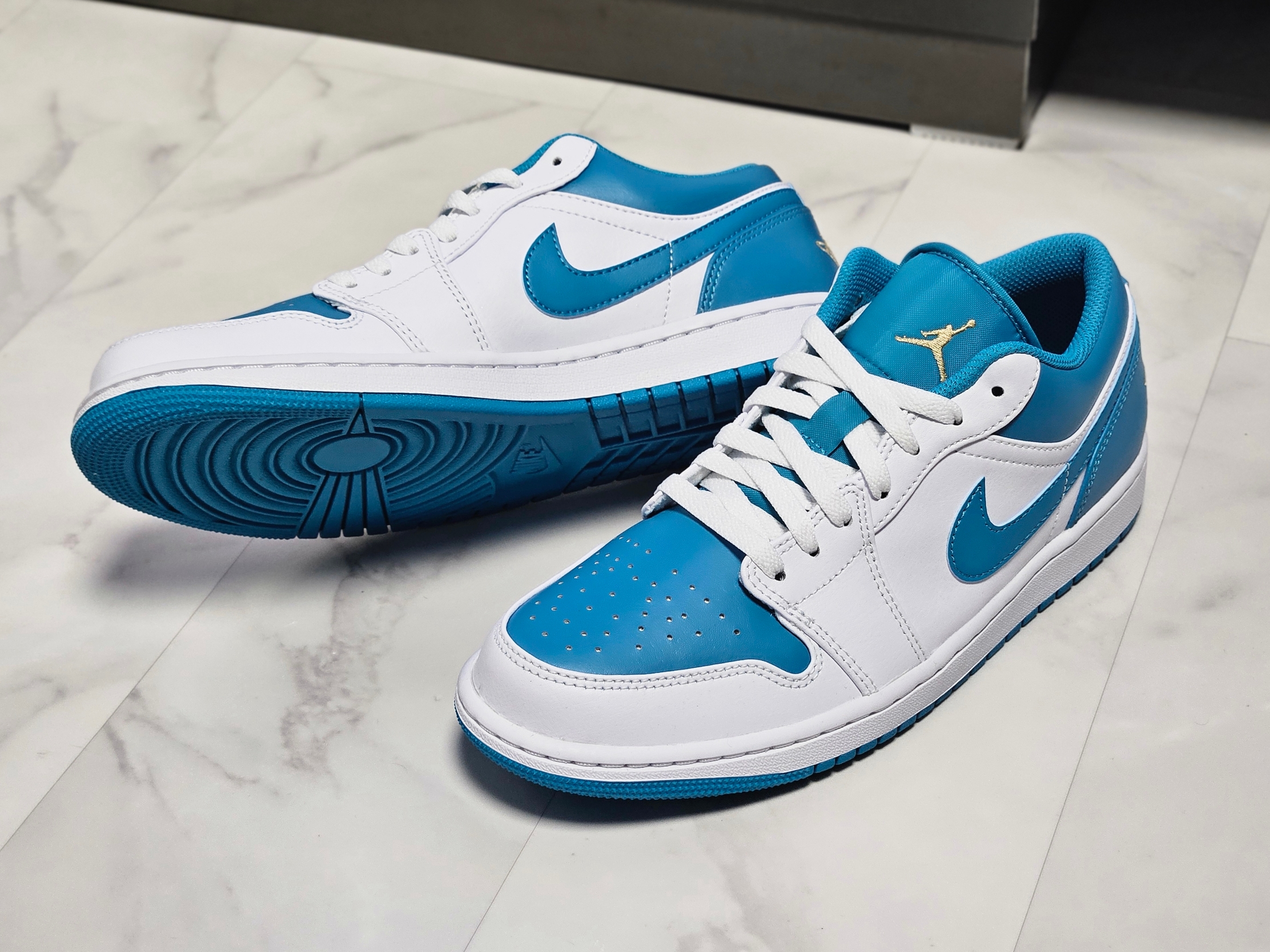Jordan 1 Low White Aquatone 착용 스타일 - 10