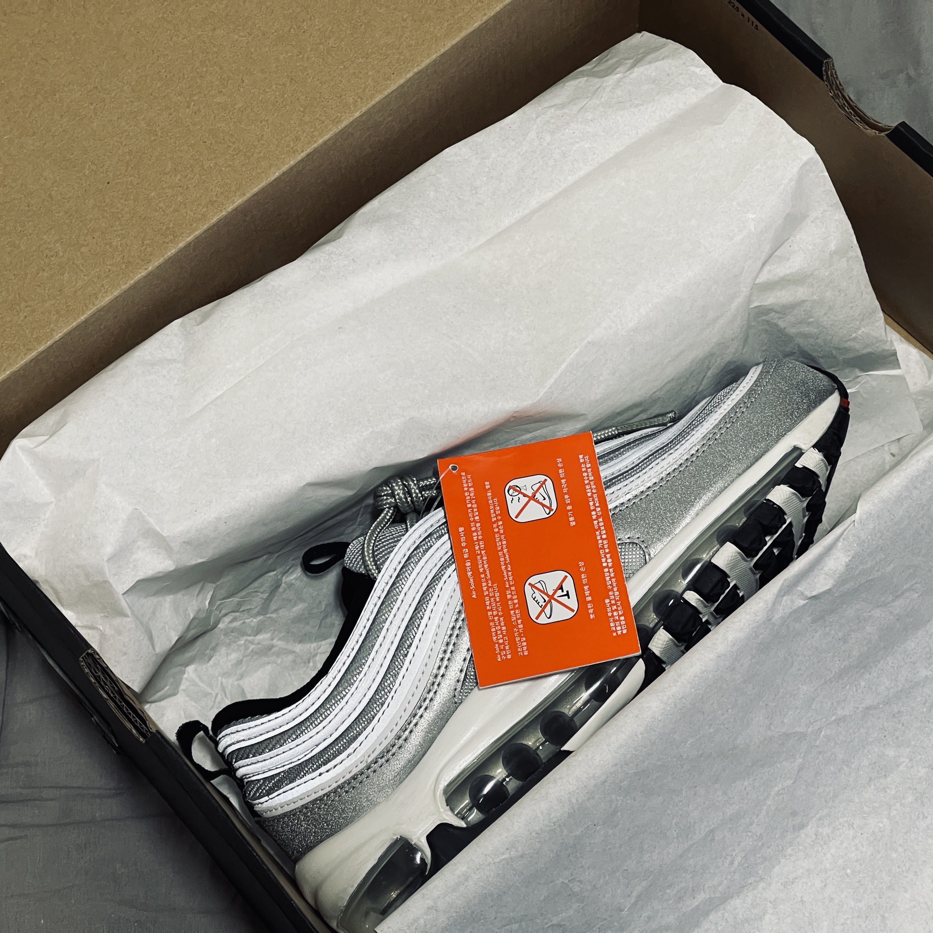 (W) Nike Air Max 97 OG Silver Bullet 2022 착용 스타일