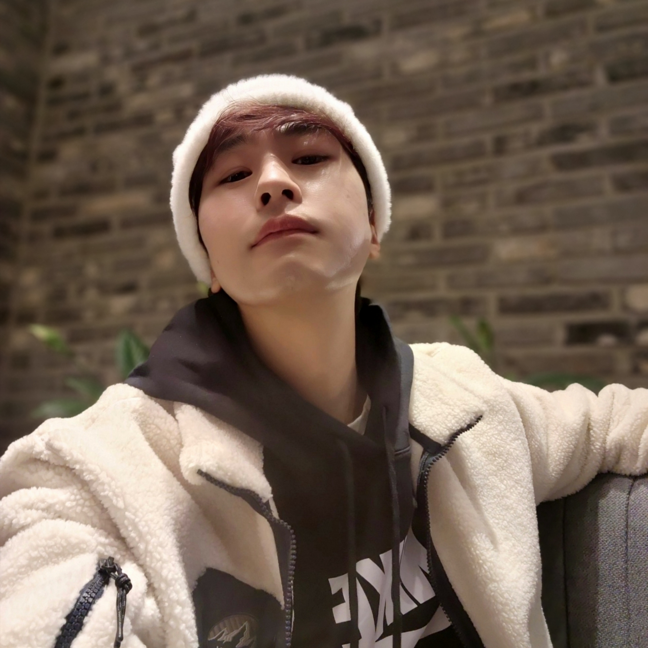 Nike NSW Club Fleece Graphic Pullover Hoodie black - Asia, Nike NSW Club Fleece Graphic Pullover Hoodie Black - US/EU 착용 스타일 - 1