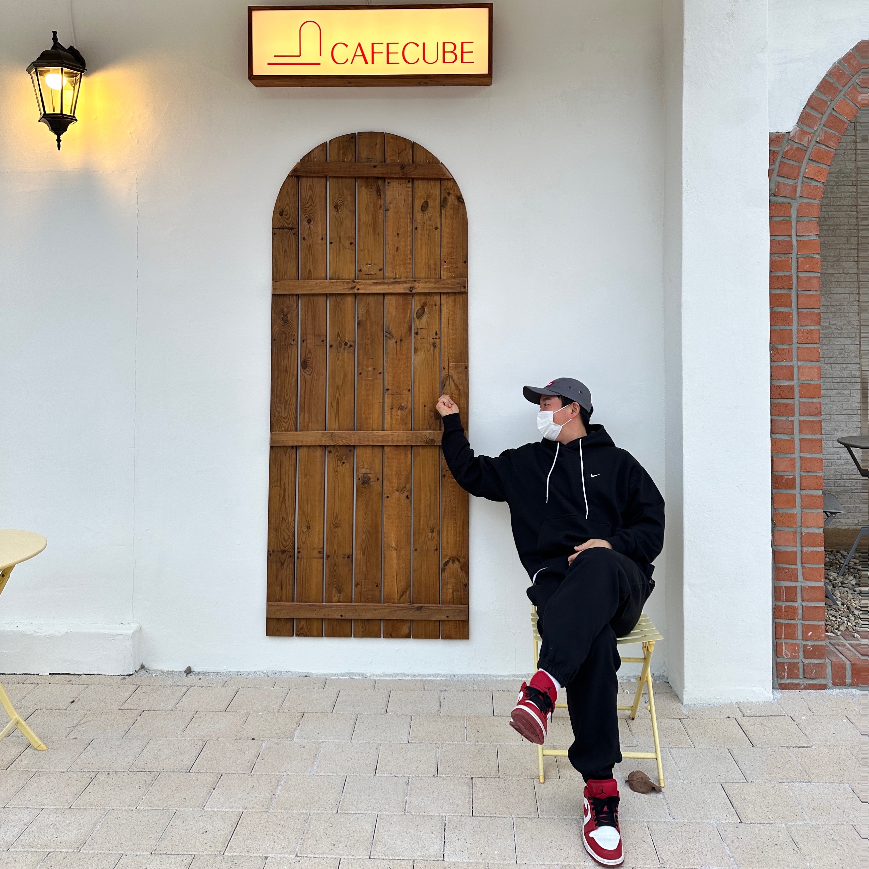 Supreme Military Camp Cap Grey - 21SS, Nike NRG Solo Swoosh Fleece Hoodie Black White - Asia 착용 스타일