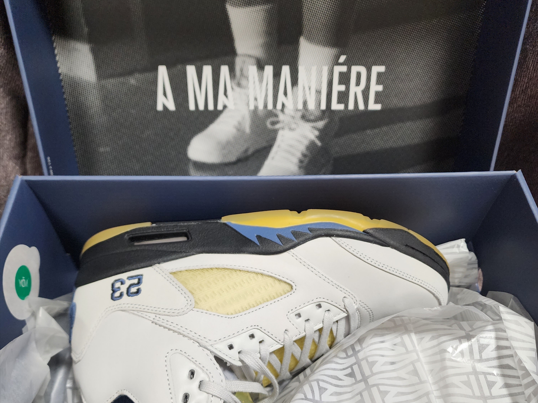 (W) Jordan 5 x A Ma Maniere Retro Dawn 착용 스타일 - 3