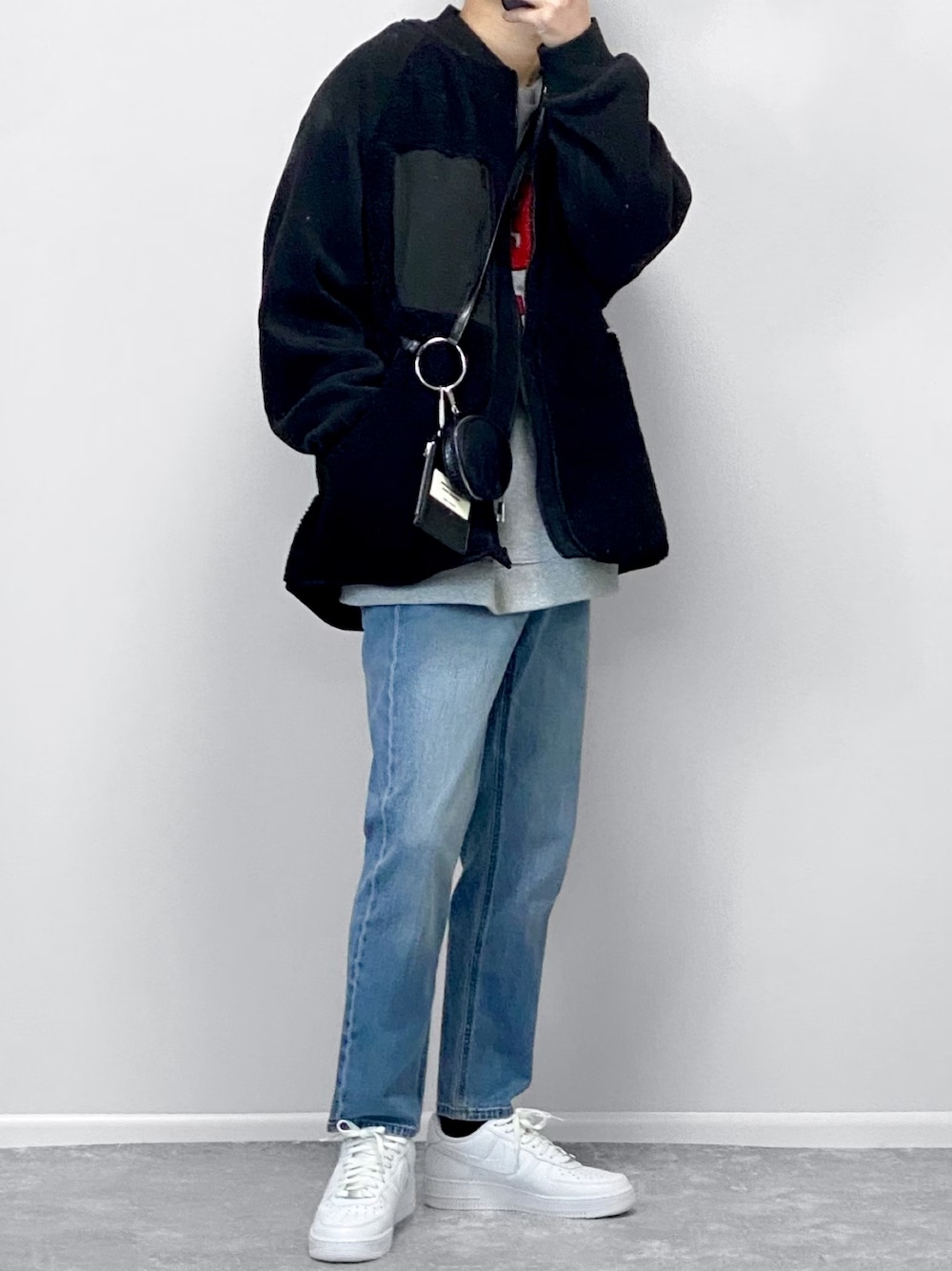 Uniqlo x White Mountaineering WPJ Fleece OverSized Long Sleeve Jacket  Black, Nike Air Force 1 '07 Low White 착용 스타일