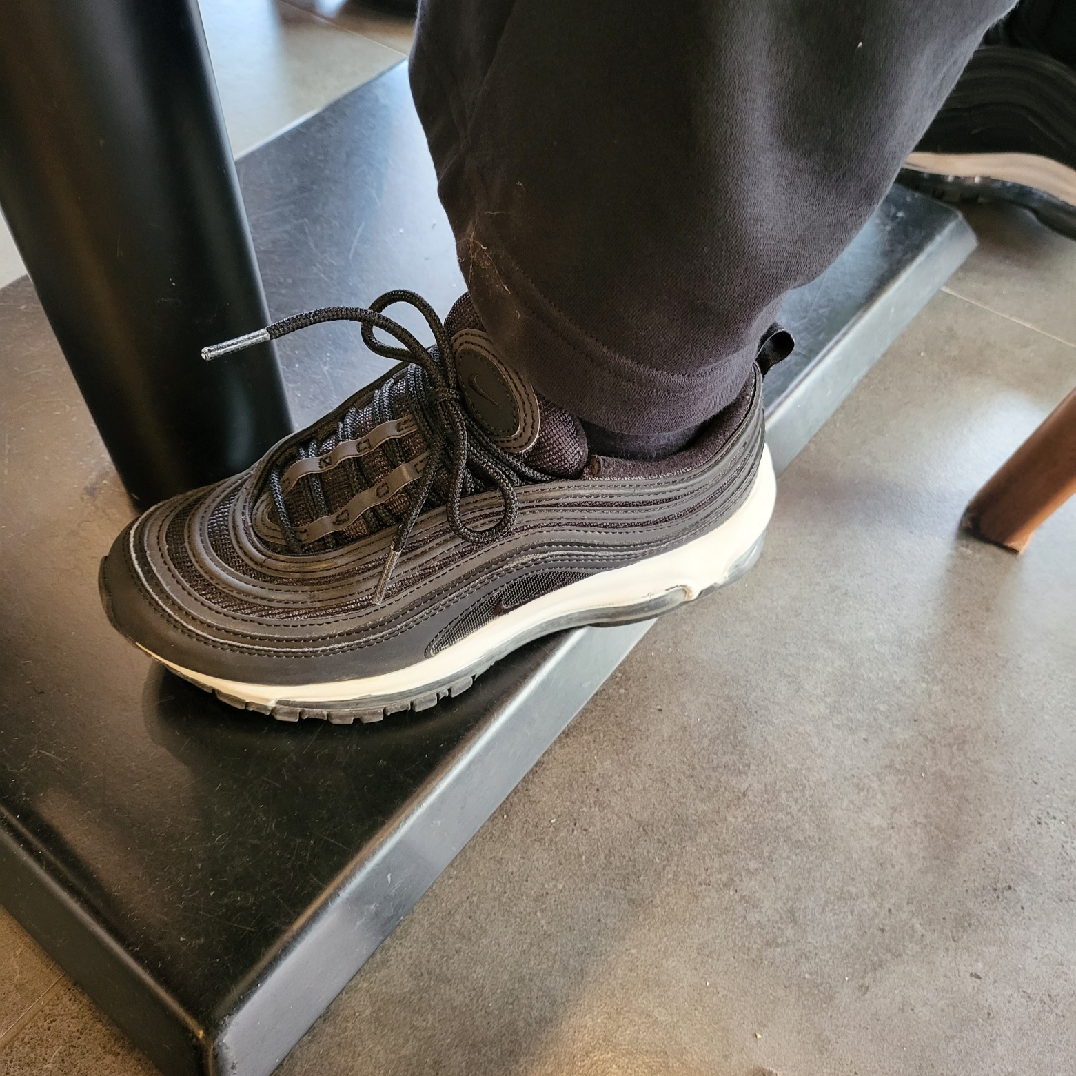 (W) Nike Air Max 97 Black White 착용 스타일