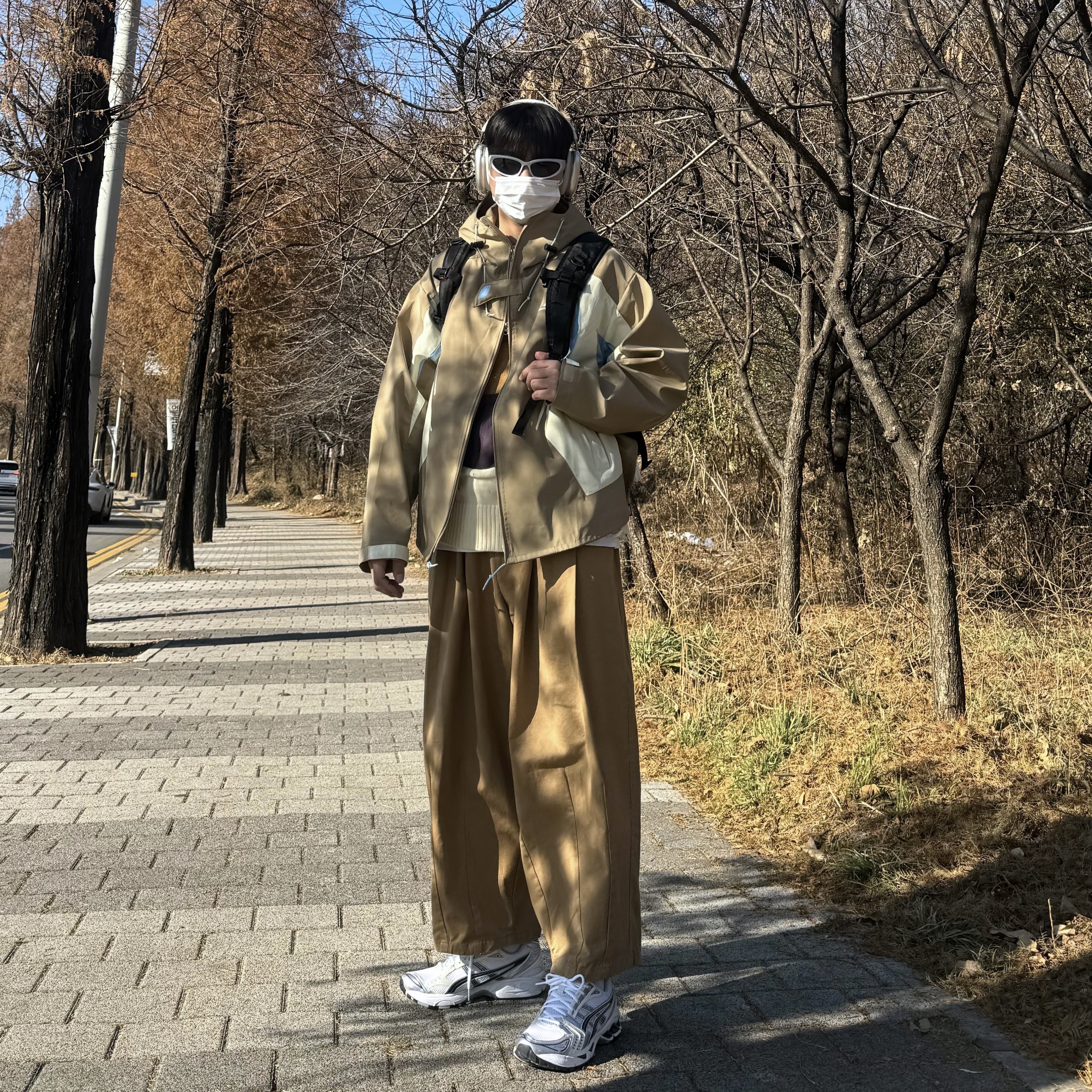 (W) Asics Gel-Kayano 14 White Midnight, Supreme Backpack Black - 18FW 착용 스타일 - 1