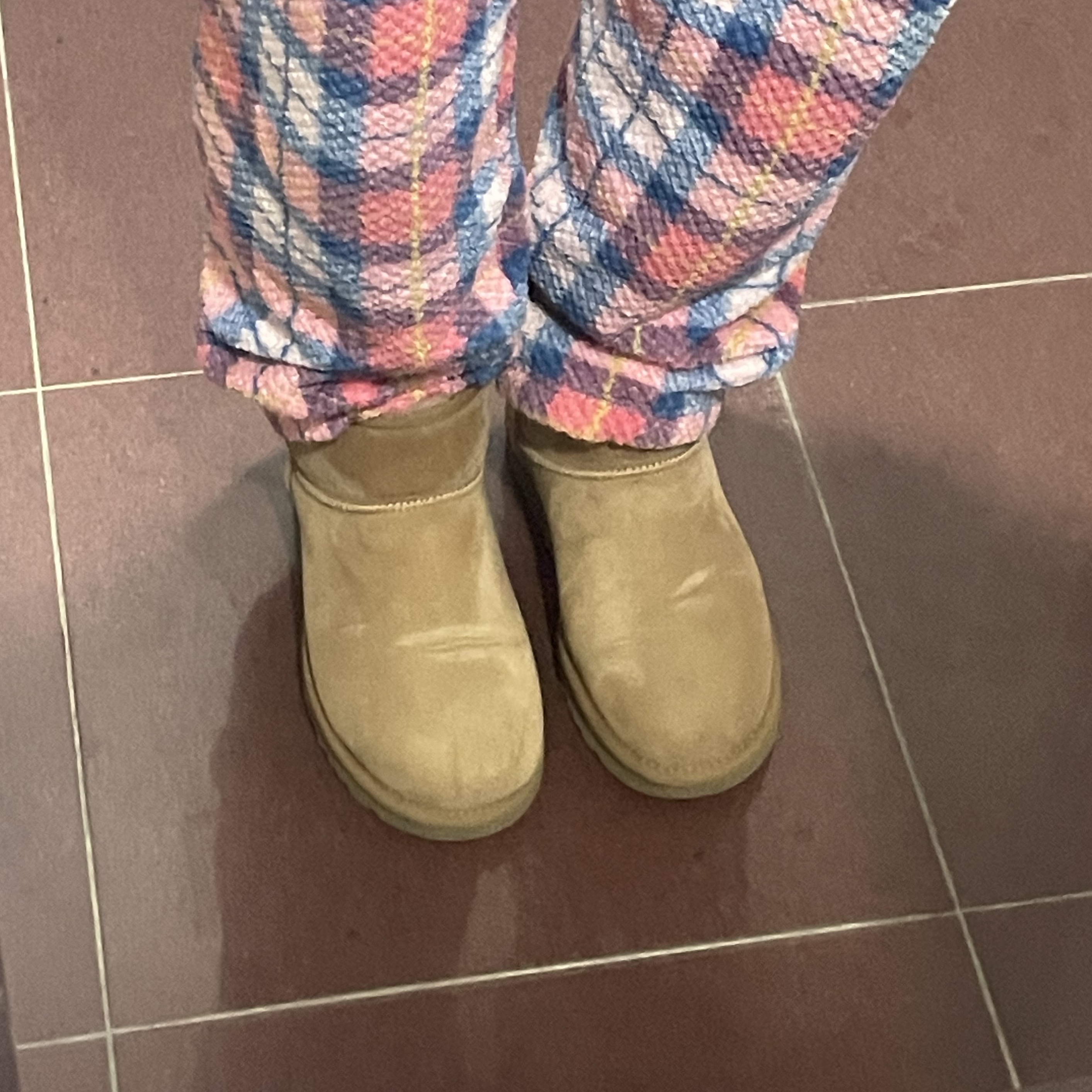 (W) UGG Classic Mini II Boots Chestnut 착용 스타일 - 2