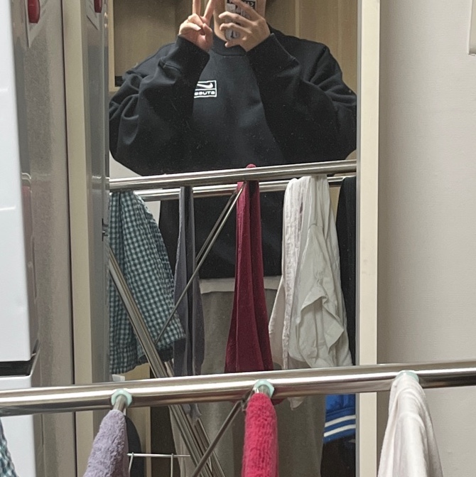 Nike x Stussy NRG Washed Fleece Crewneck Black (DO5310-010) 착용 스타일