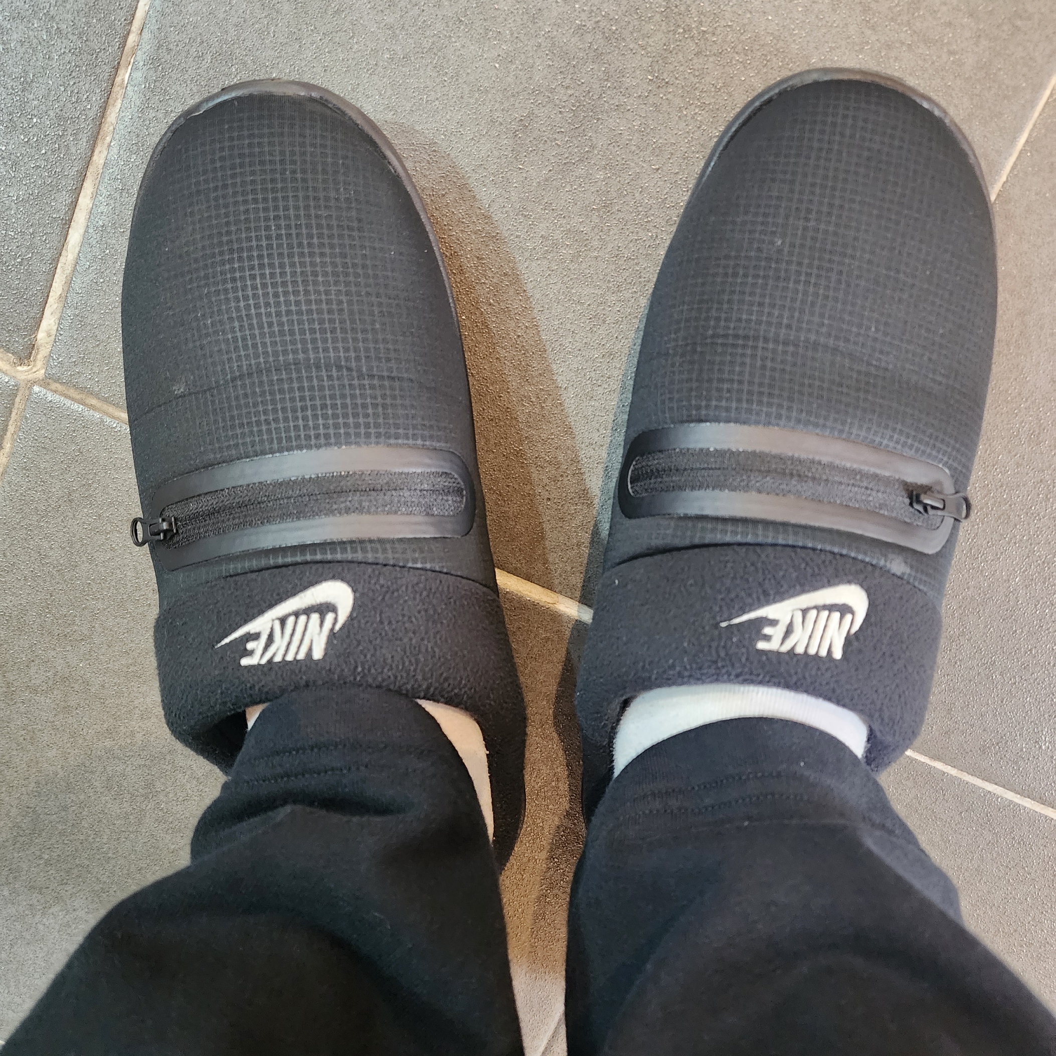Nike Burrow Black Phantom 착용 스타일