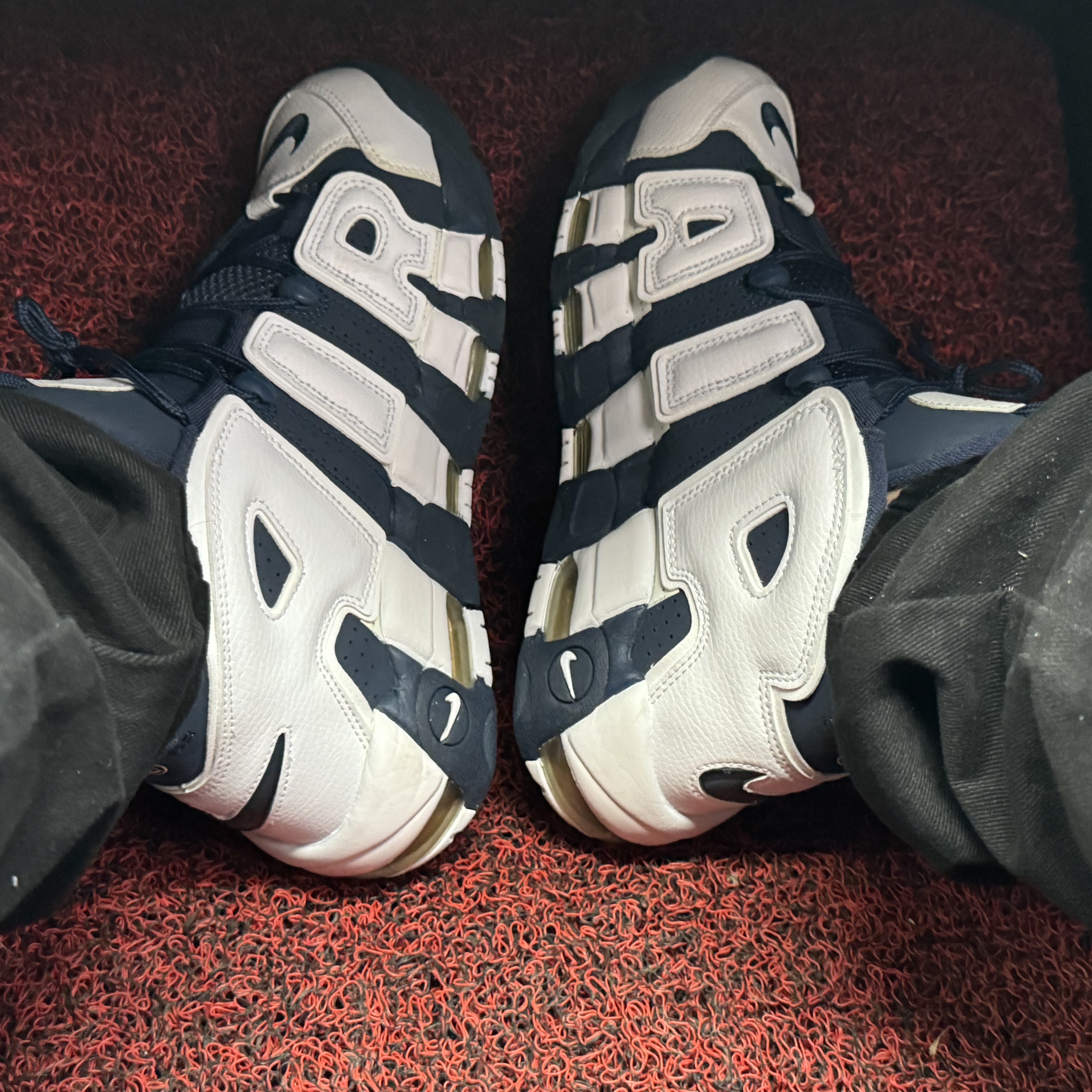 Nike Air More Uptempo Olympic 2016 착용 스타일