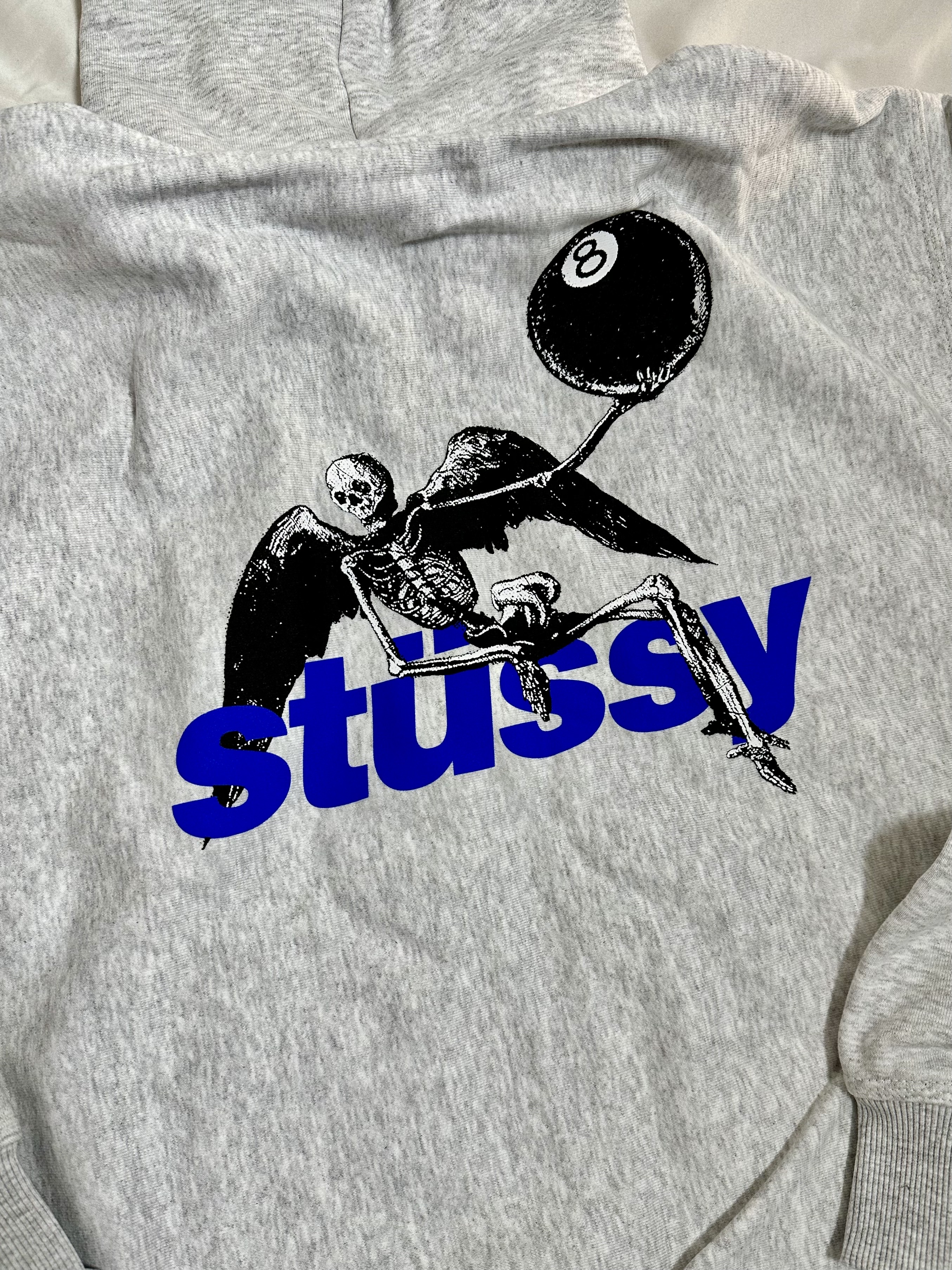 Stussy Apocalypse Zip Hoodie Ash Heather 착용 스타일