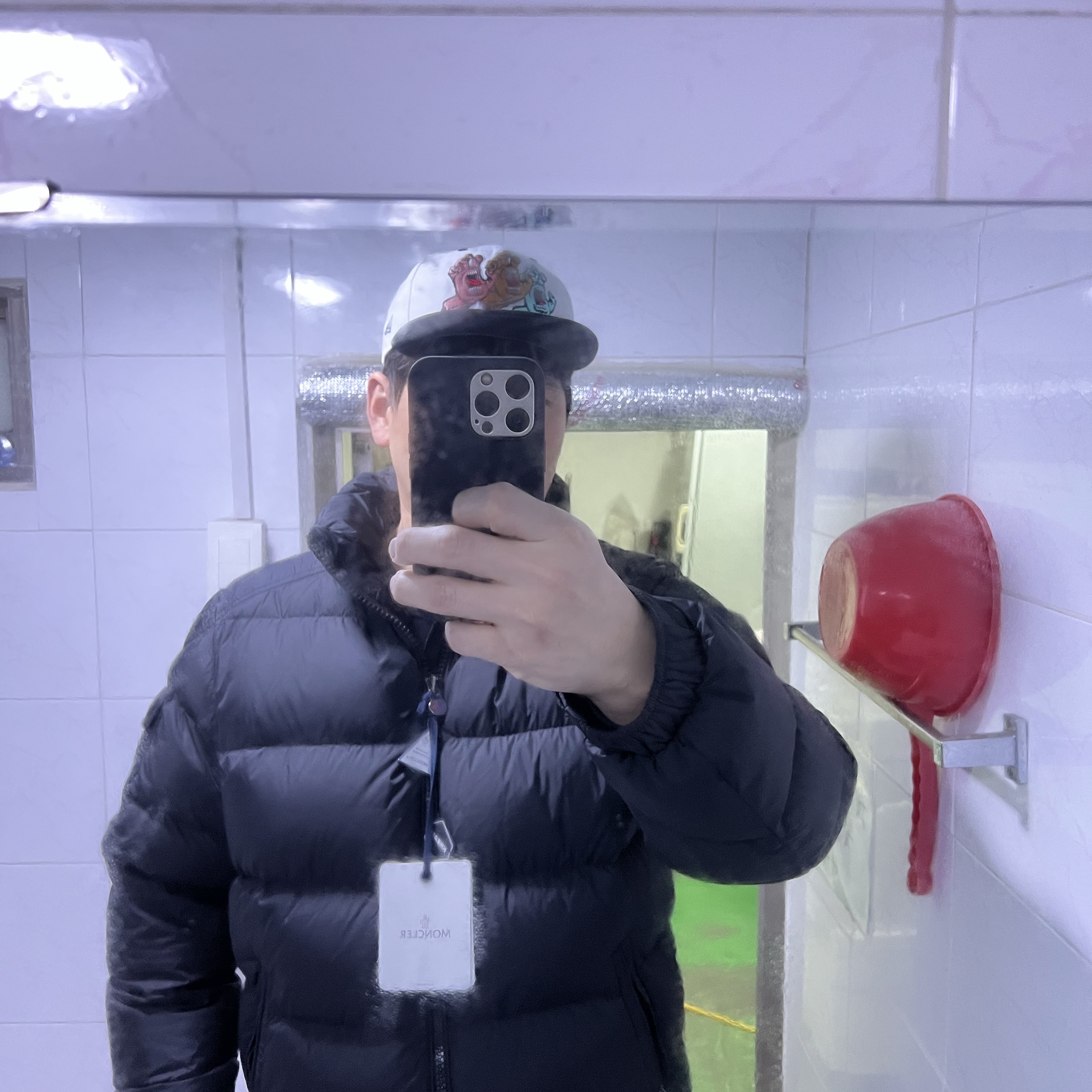 Moncler Mayaf Short Down Jacket Black - 22FW, Moncler Mayaf Short Down Jacket Black - 23FW 착용 스타일