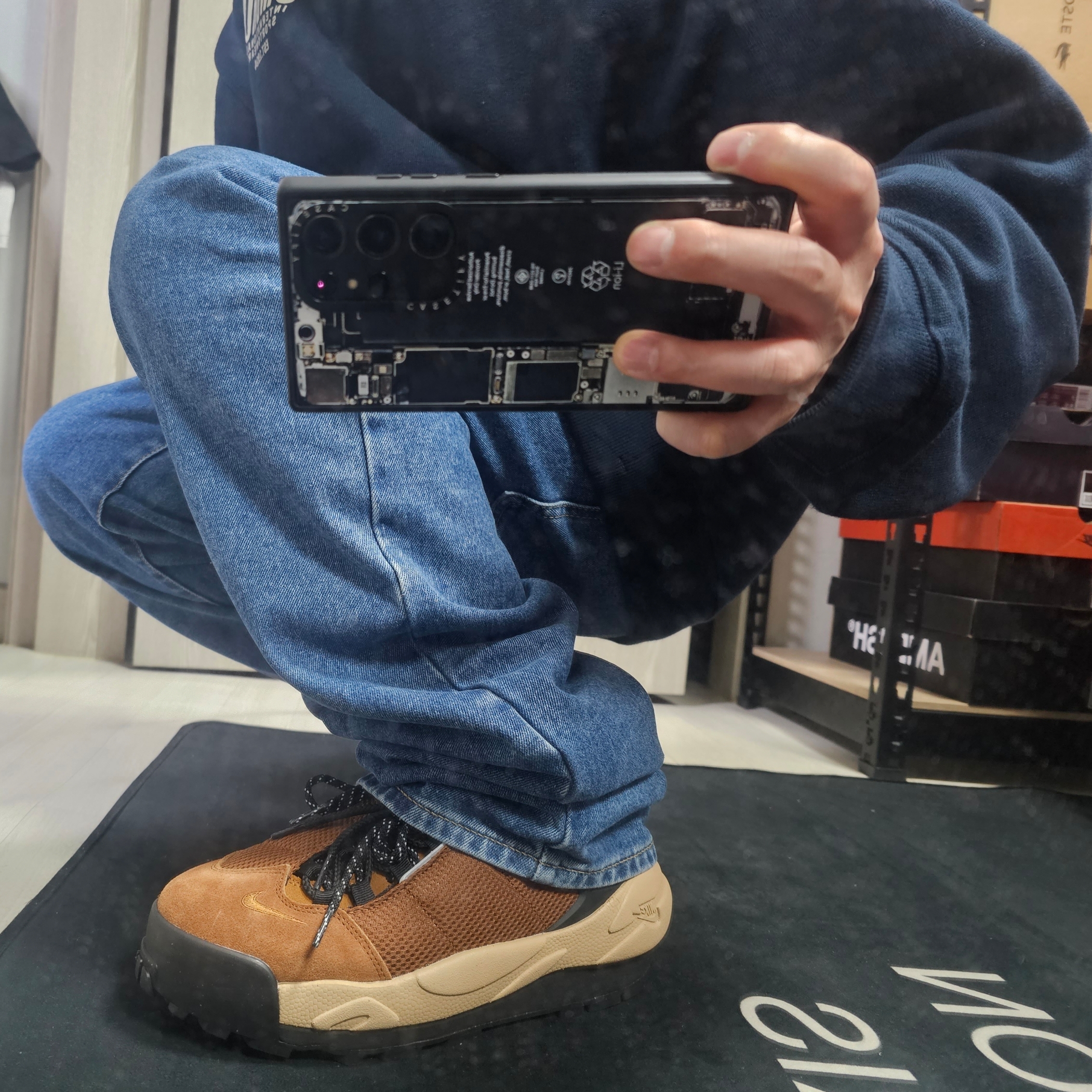 Nike x Sacai Magmascape SP Pecan 착용 스타일