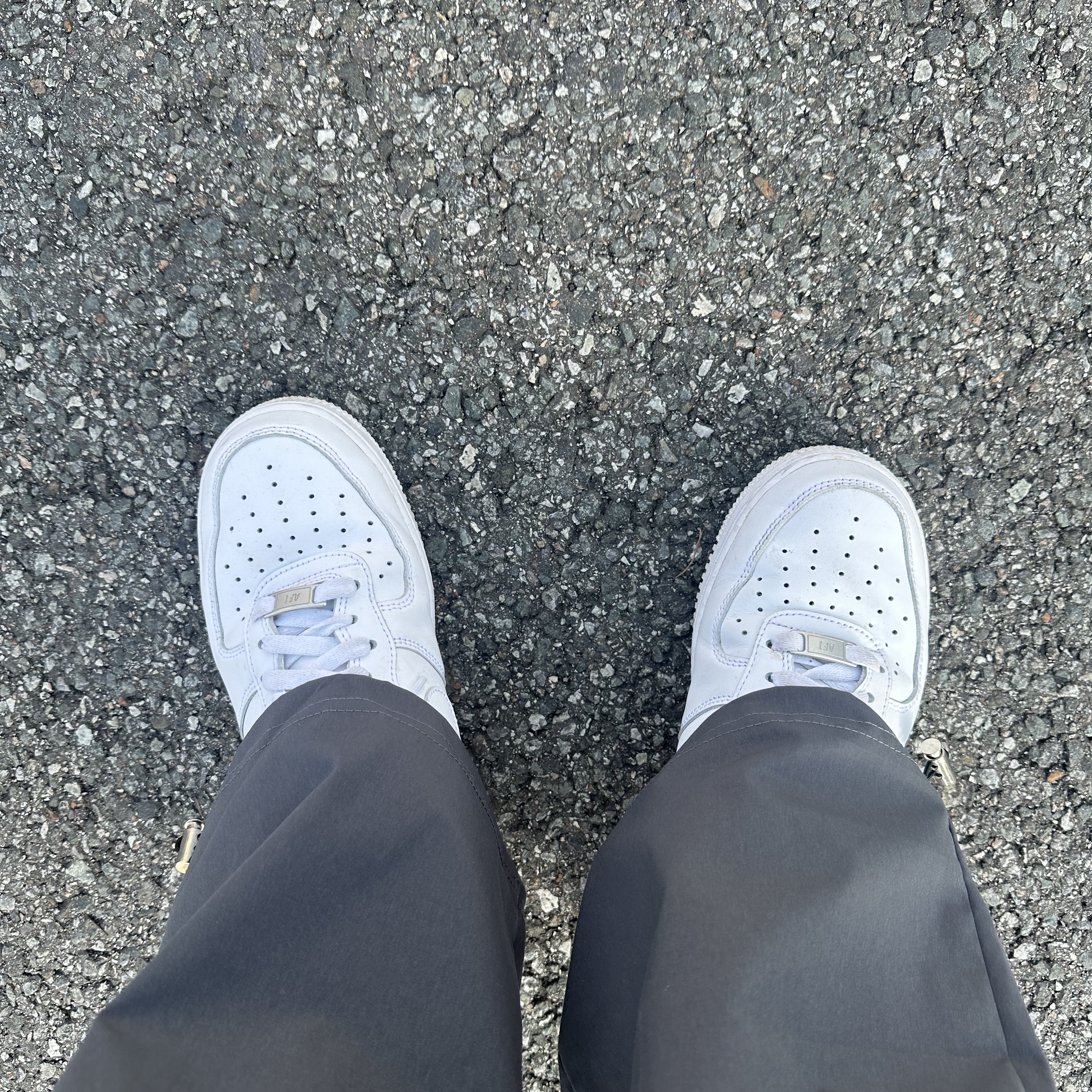 Nike Air Force 1 '07 Low White 착용 스타일