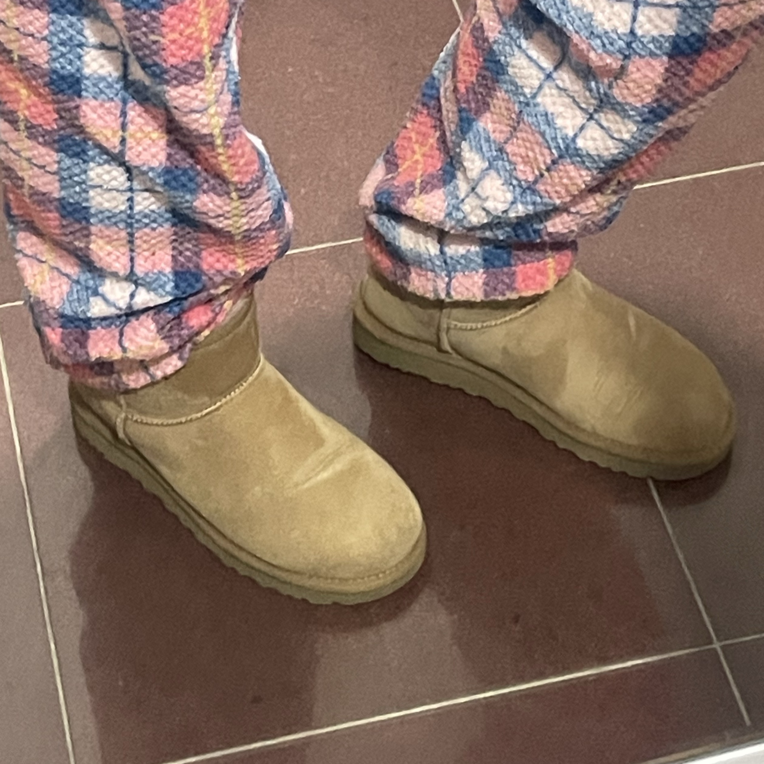 (W) UGG Classic Mini II Boots Chestnut 착용 스타일 - 3