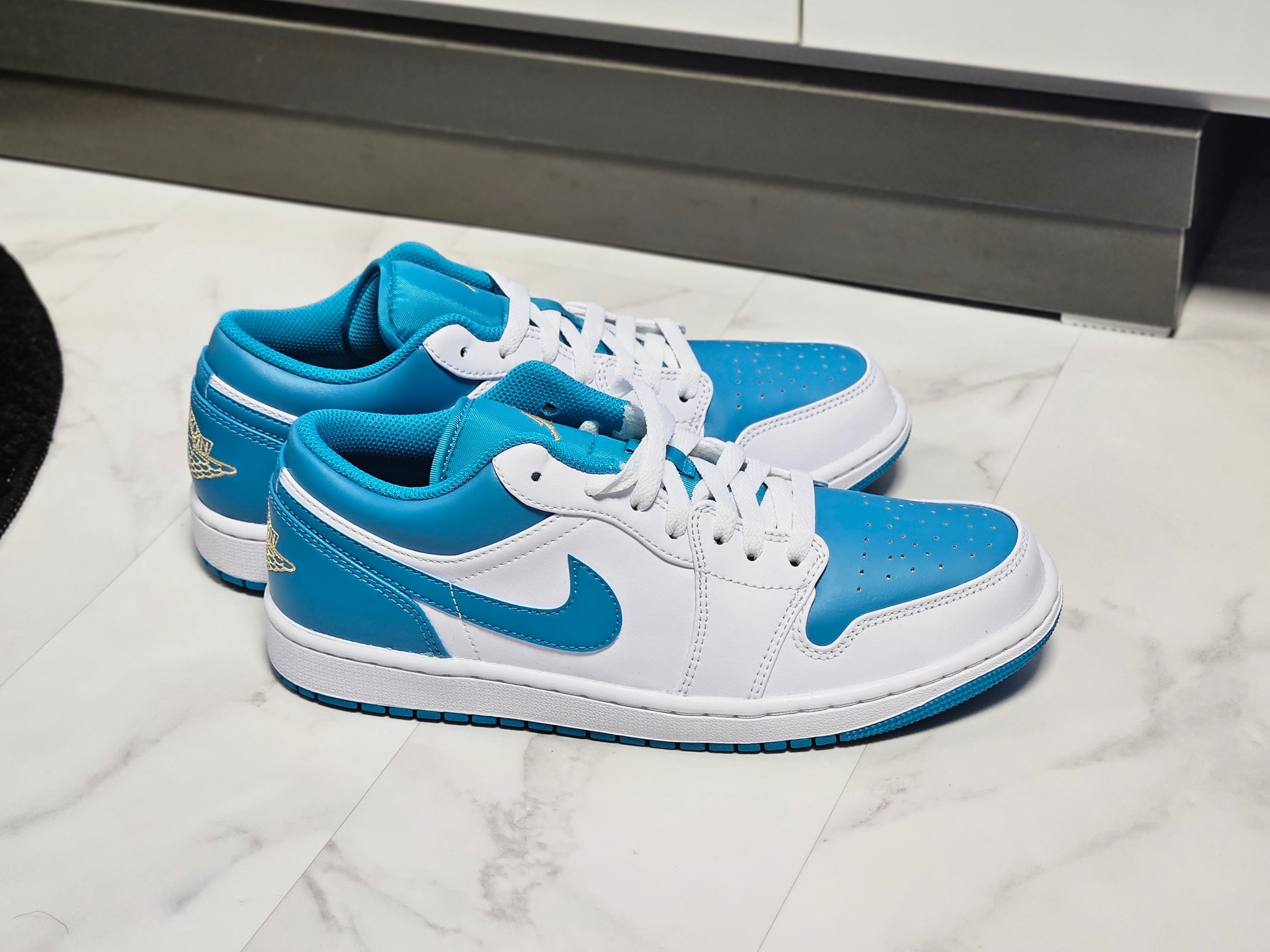 Jordan 1 Low White Aquatone 착용 스타일 - 8