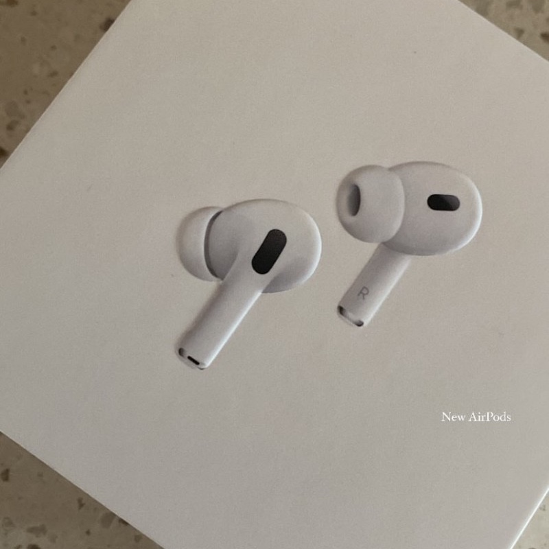 Apple AirPods Pro 2nd Gen (Korean Ver.) 착용 스타일