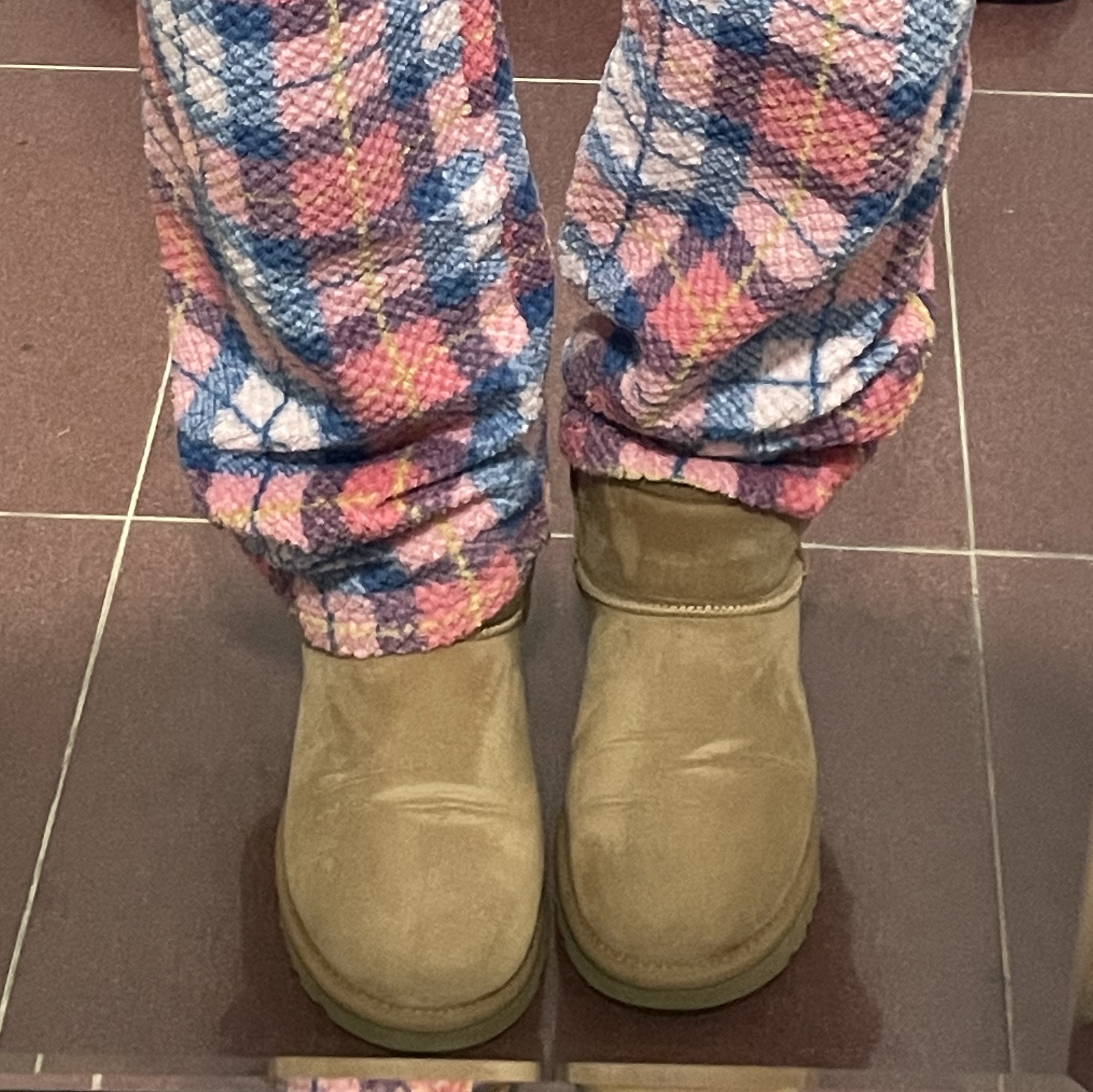 (W) UGG Classic Mini II Boots Chestnut 착용 스타일 - 1