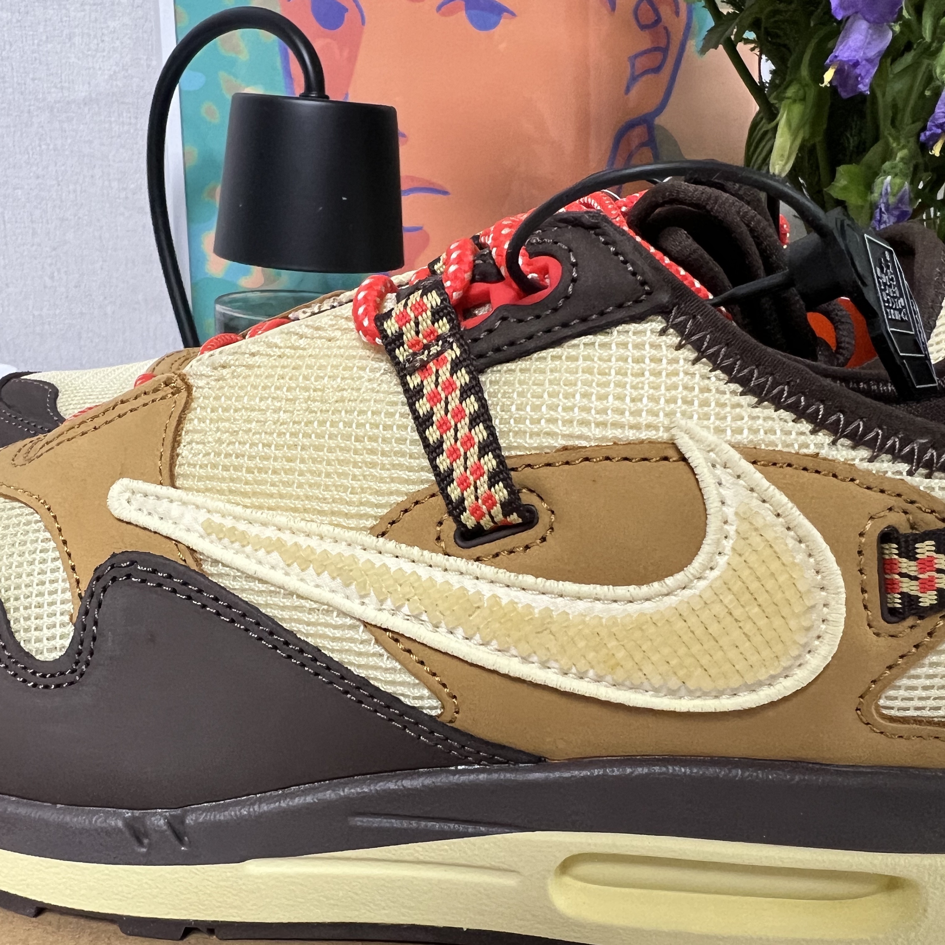 Nike x Travis Scott Air Max 1 Cact.us Brown 착용 스타일 - 2