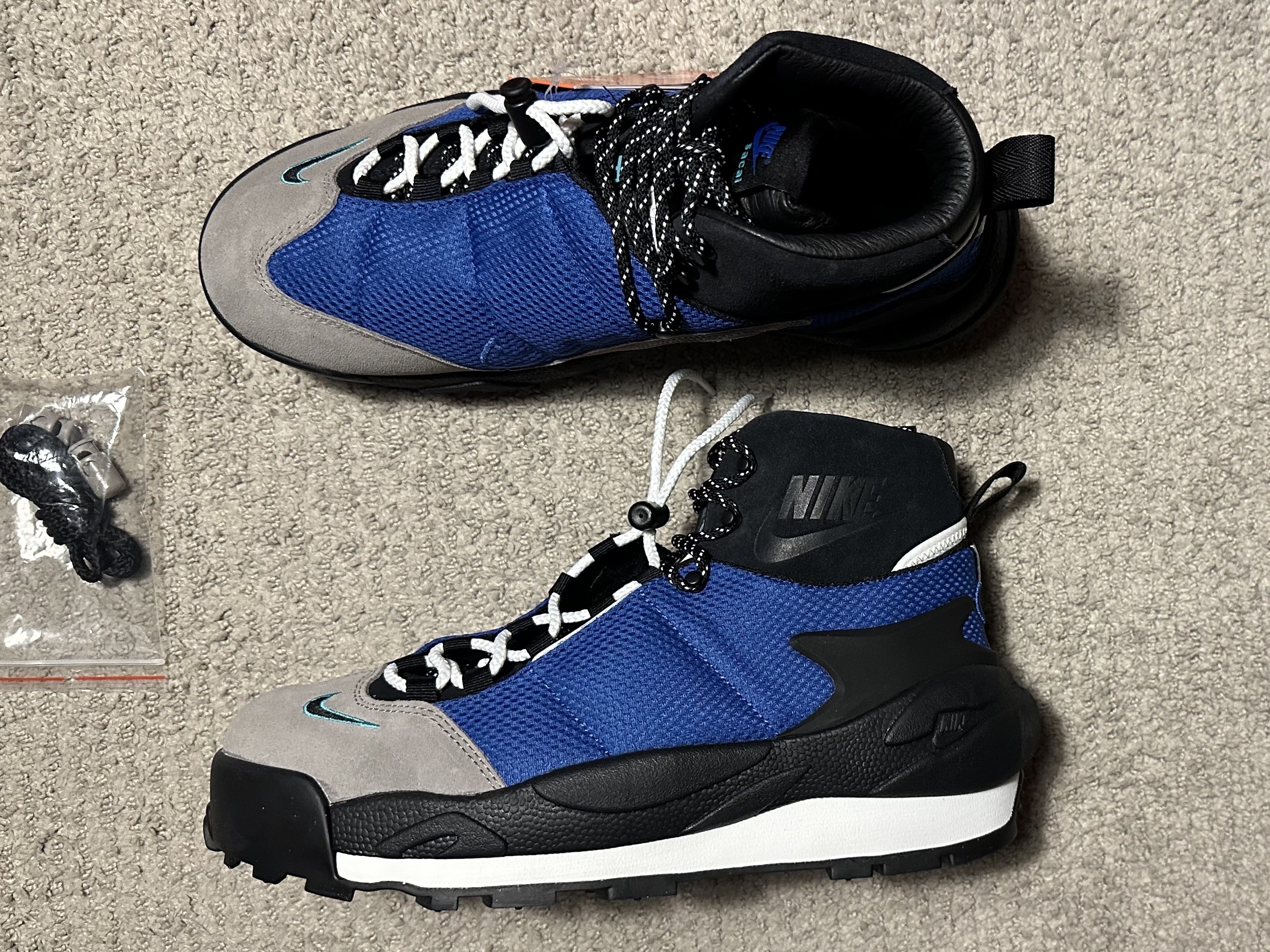 Nike x Sacai Magmascape SP Varsity Royal 착용 스타일 - 2