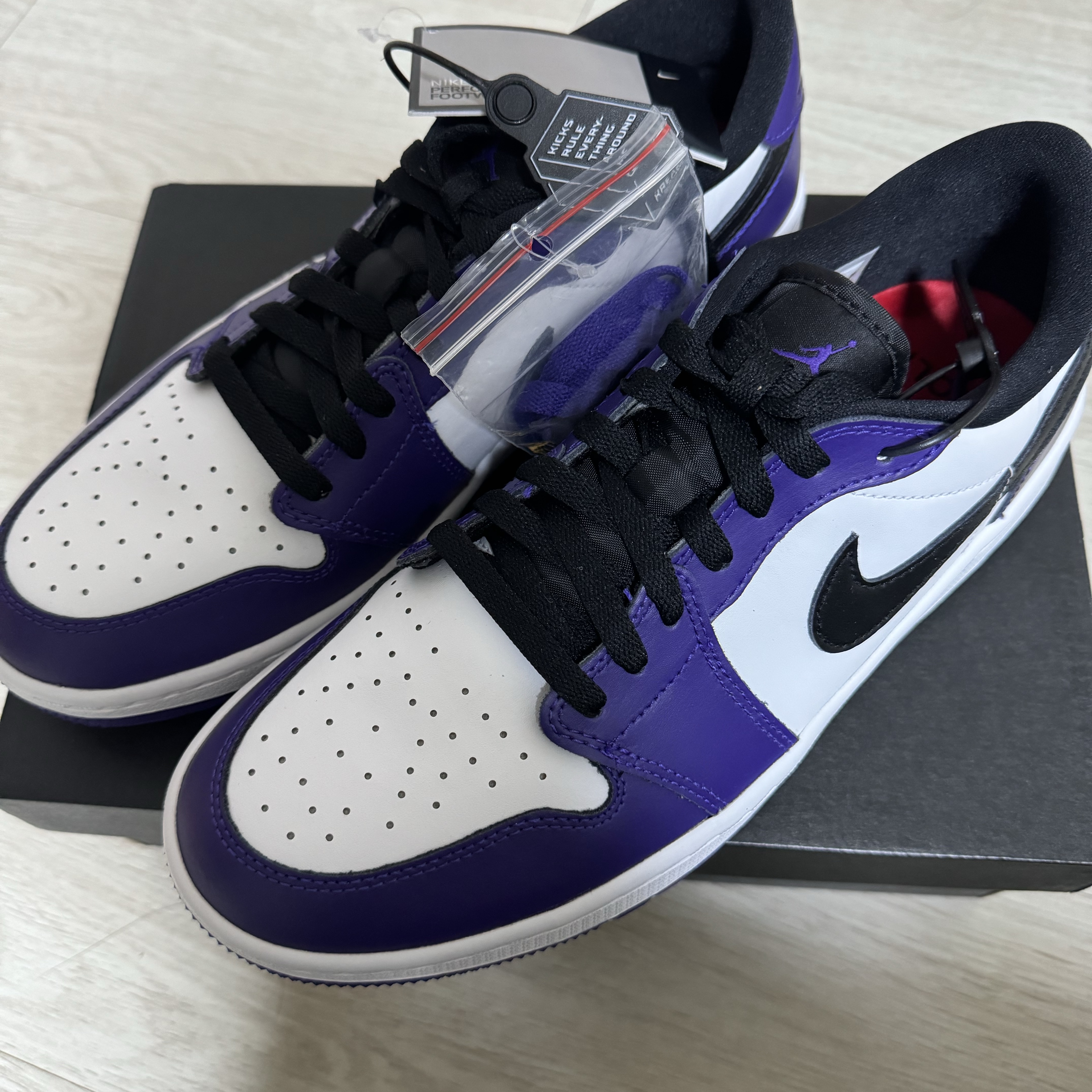 Jordan 1 Low Golf Court Purple 착용 스타일