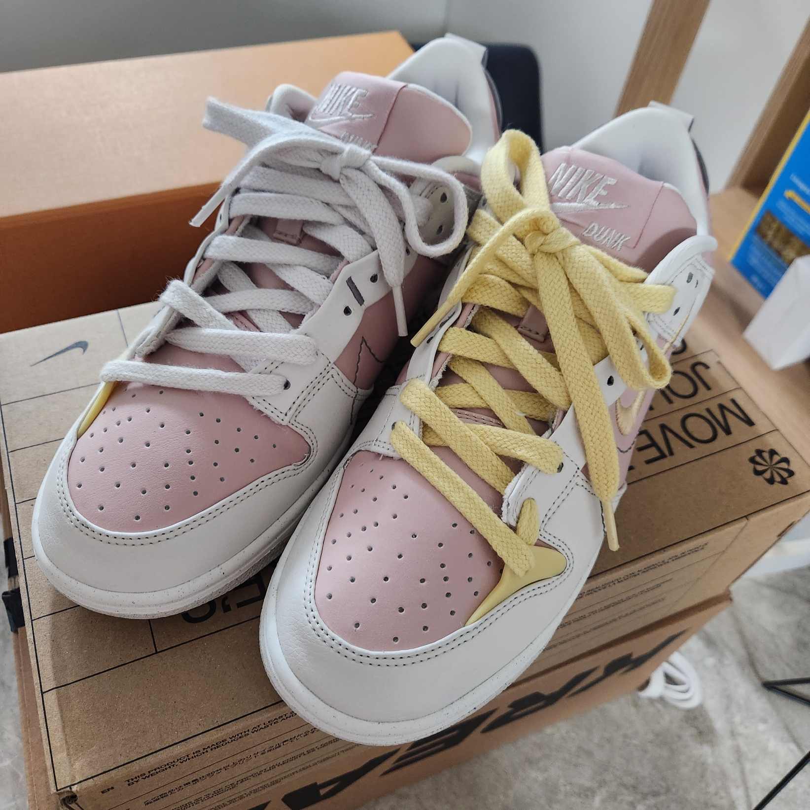 (W) Nike Dunk Low Disrupt 2 Phantom Lemon Wash 착용 스타일