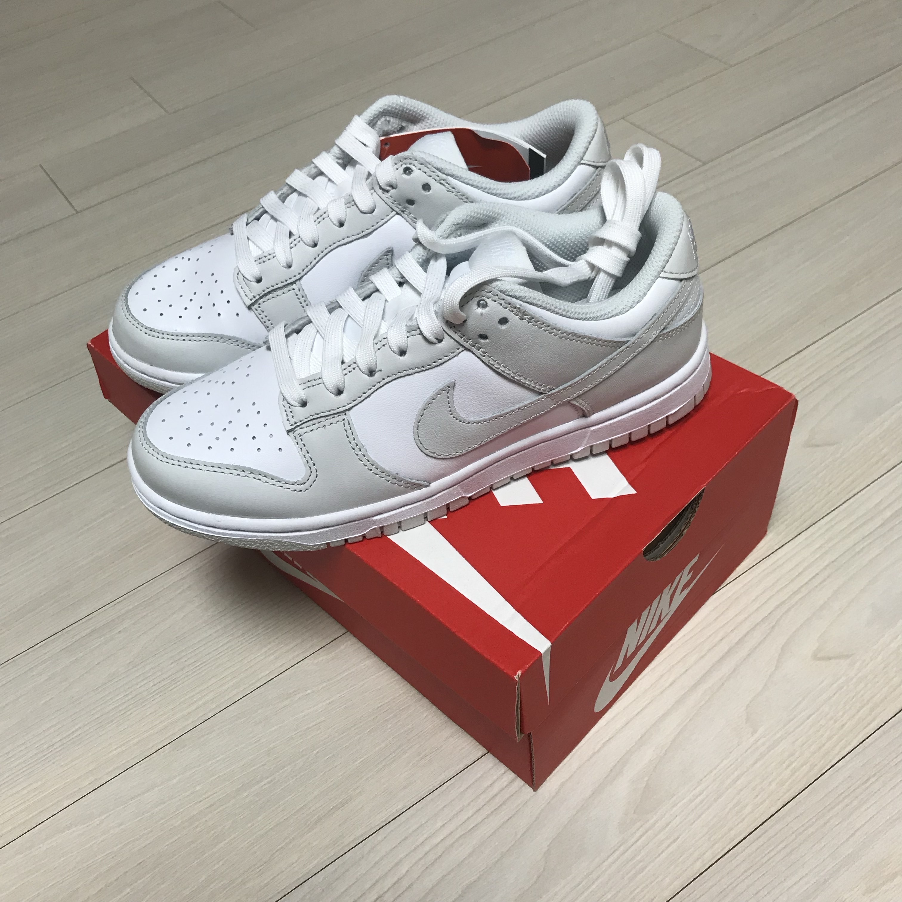 (W) Nike Dunk Low Photon Dust 착용 스타일