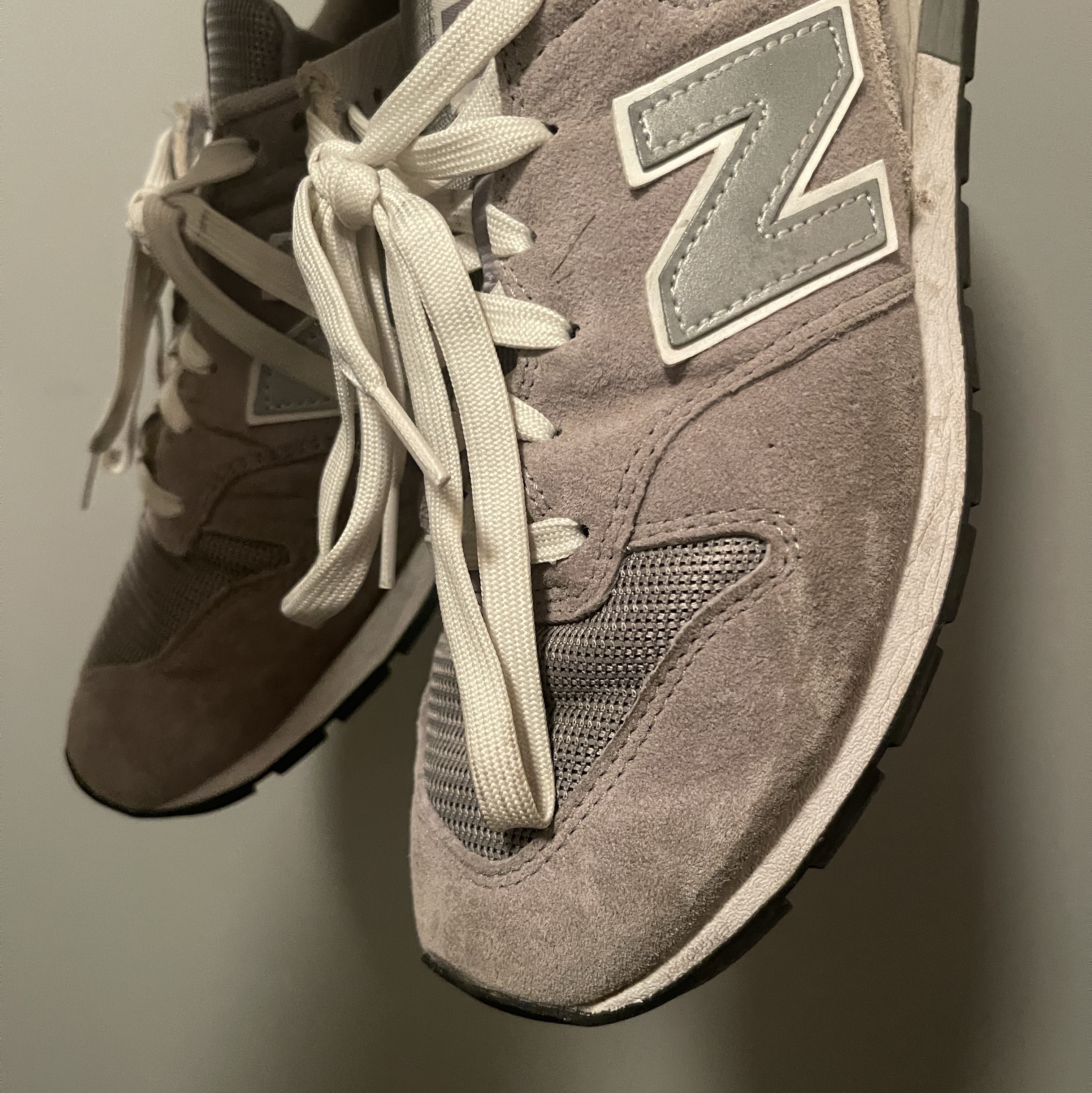 New Balance 996 Grey 착용 스타일