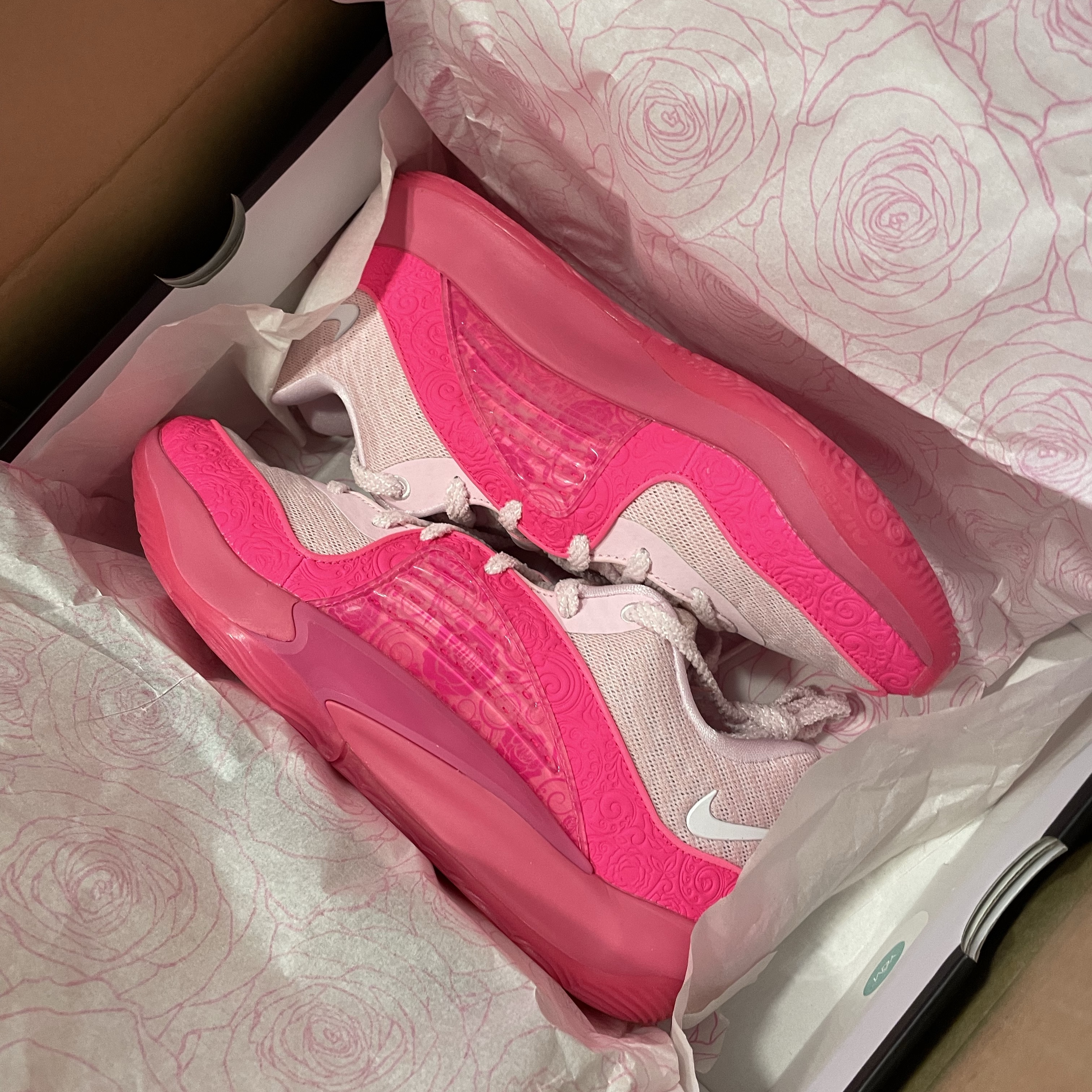 Nike KD 16 NRG EP Pink Foam Fierce Pink 착용 스타일