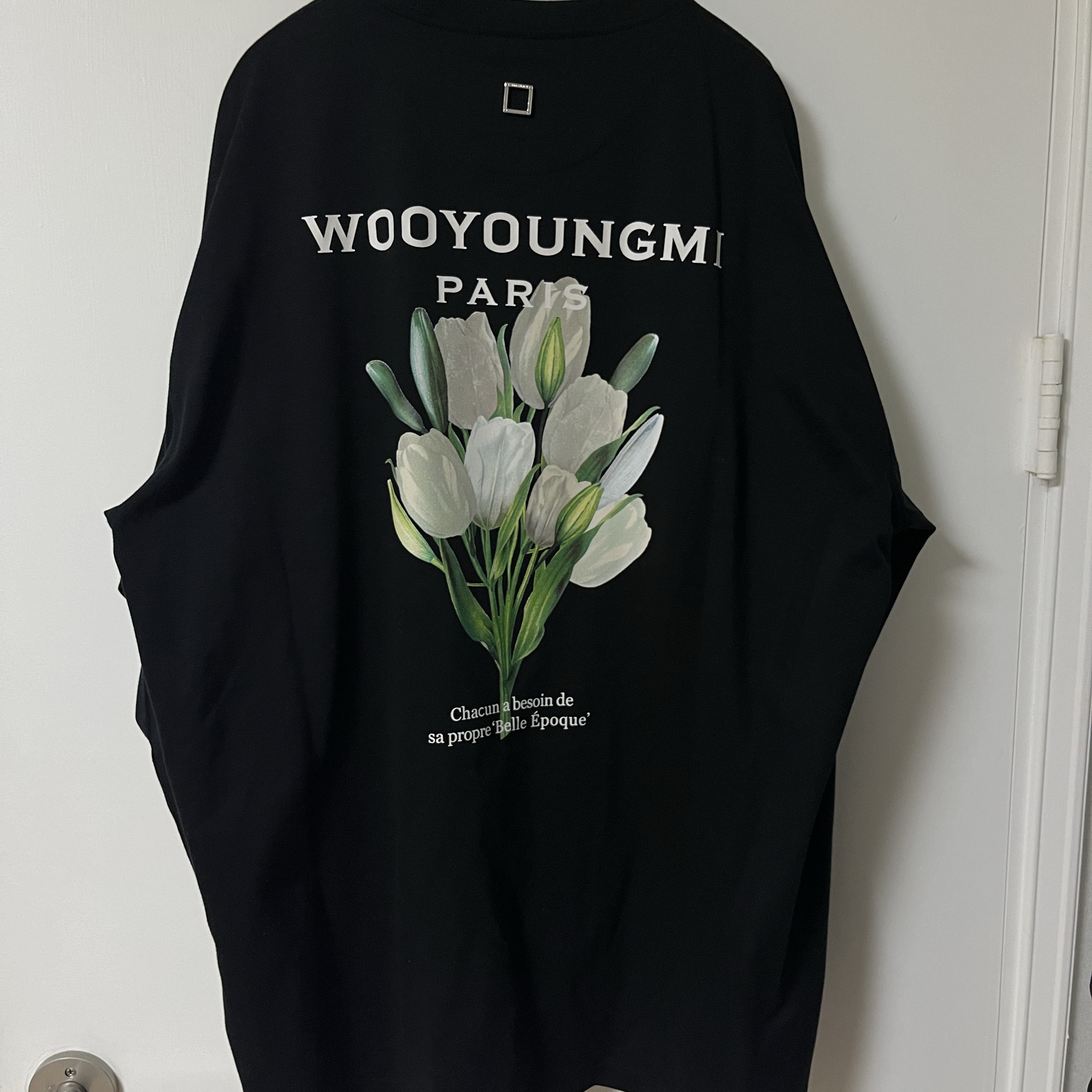 Wooyoungmi Flower Print Long Sleeve Back Logo T-Shirt Black - 22SS 착용 스타일