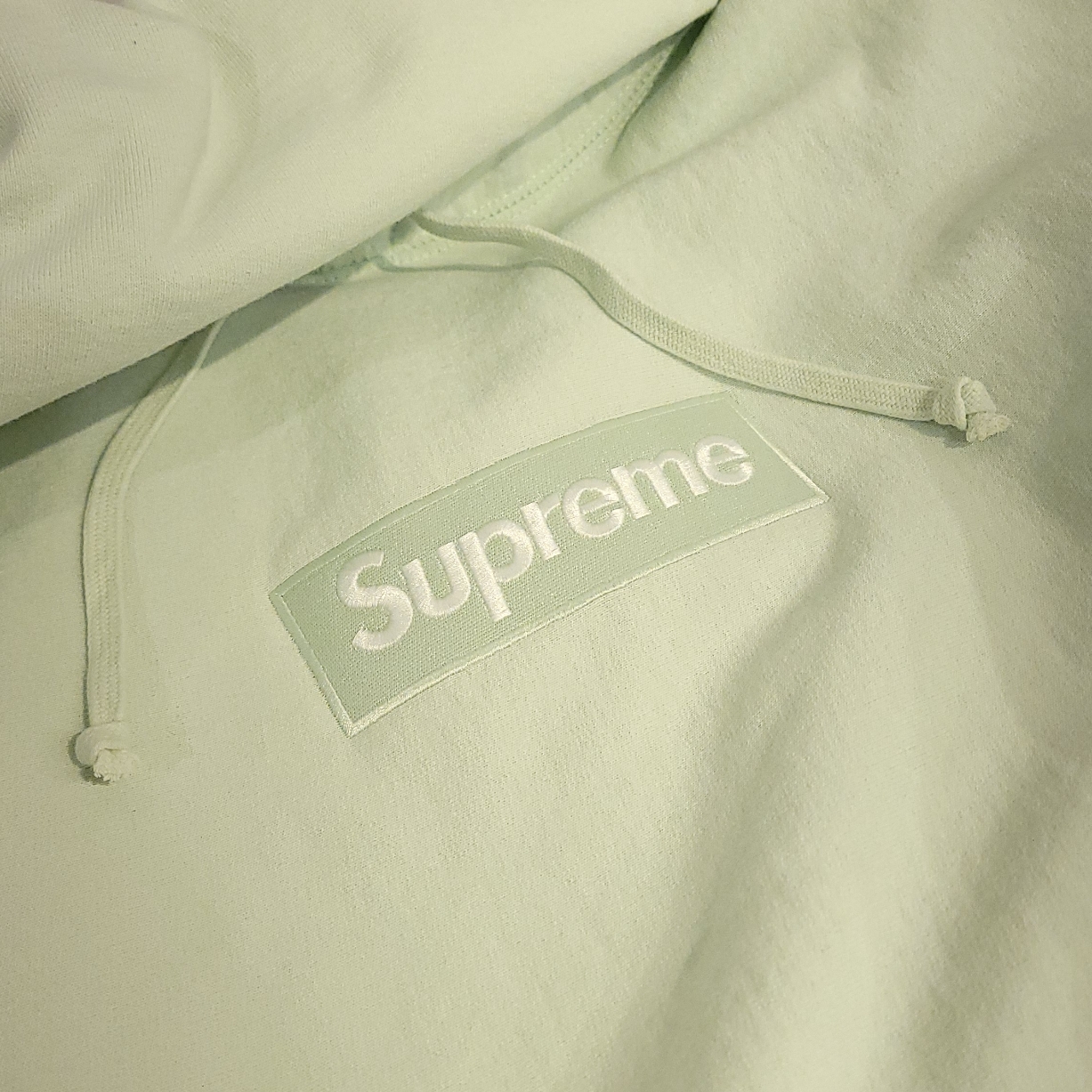 Supreme Box Logo Hooded Sweatshirt Light Green - 23FW 착용 스타일 - 2