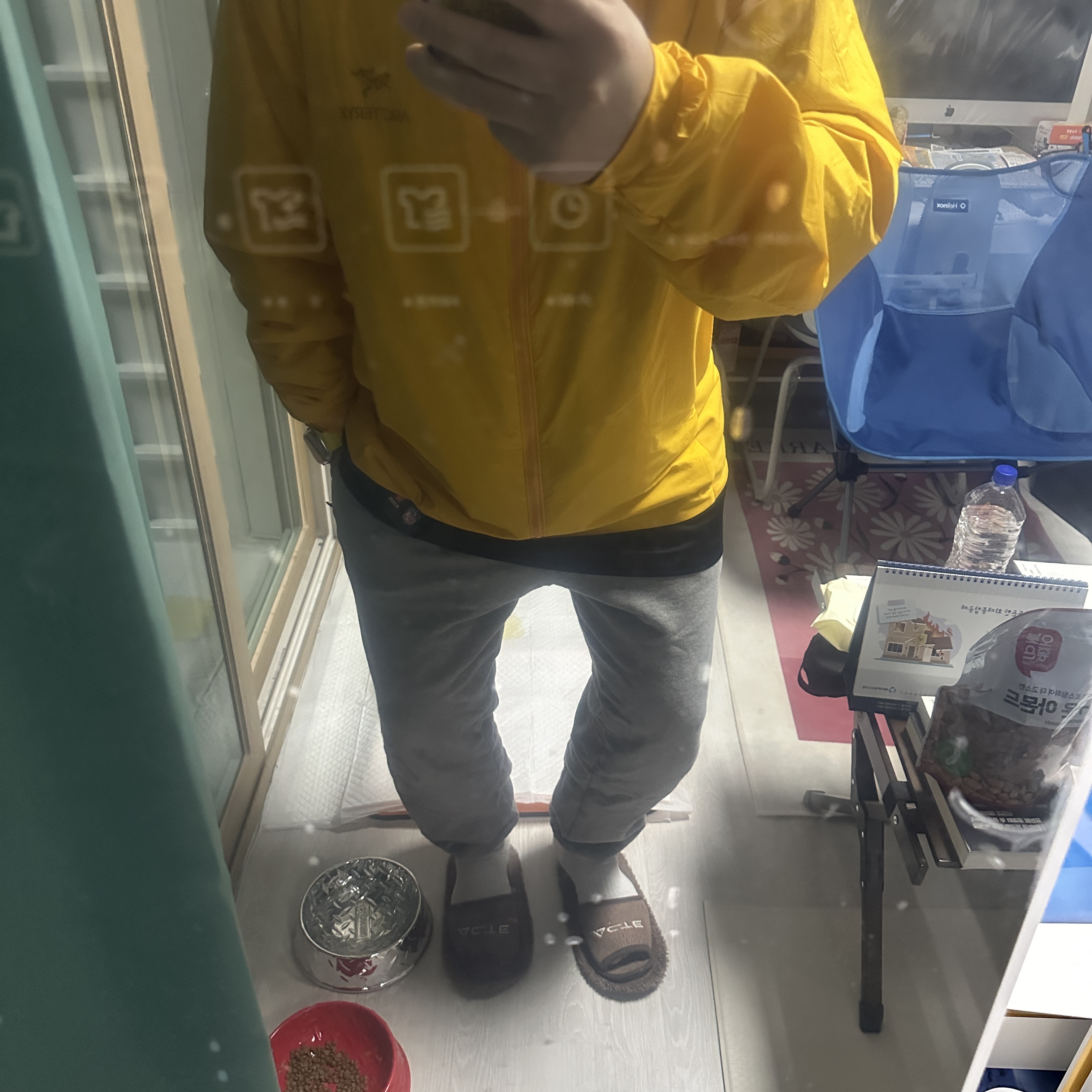 Arc'teryx Atom Hoody Edziza 착용 스타일