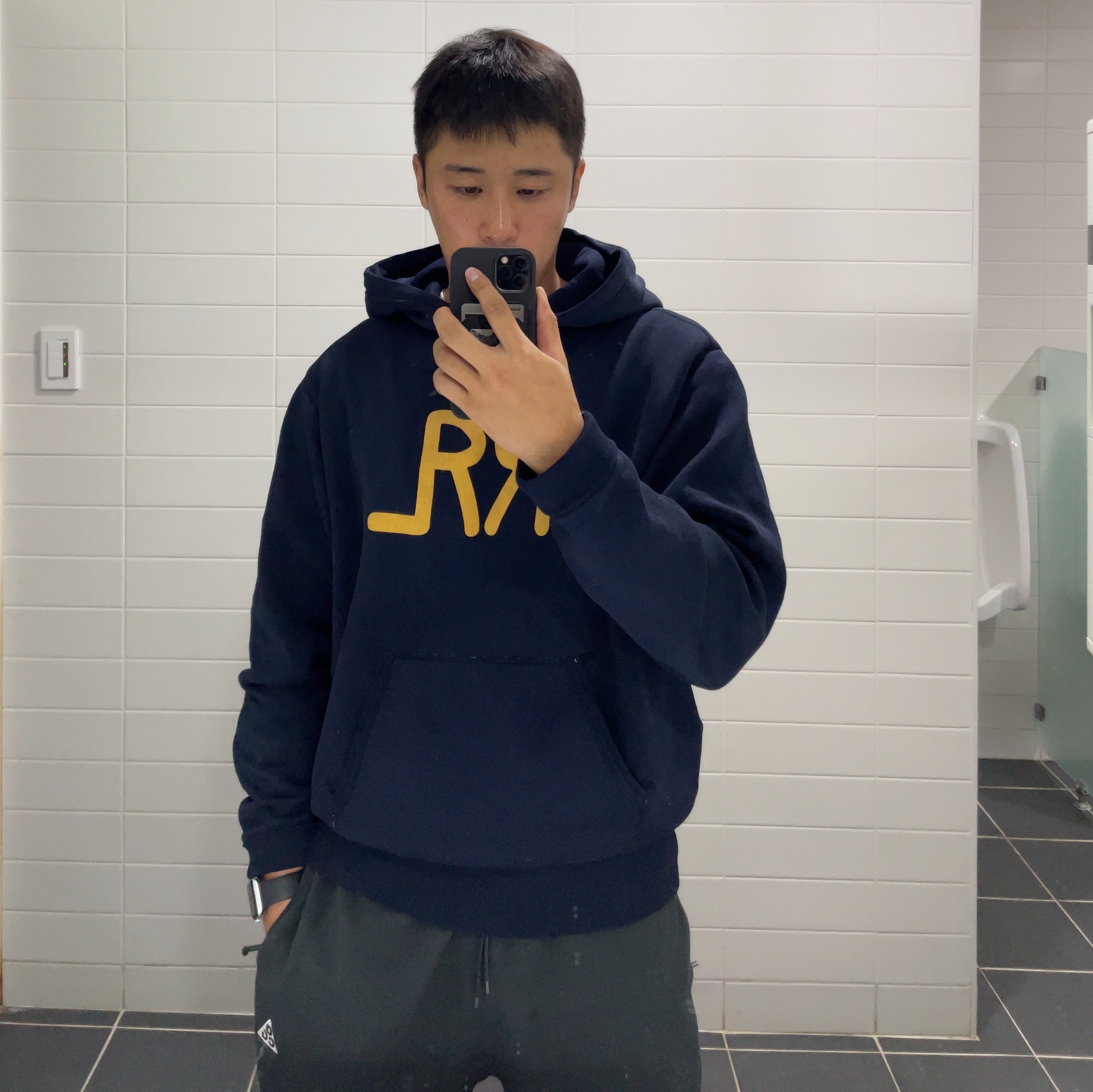 Double RL Logo Fleece Hoodie Faded Navy, Nike ACG Polartec Wolf Tree Pants Anthracite Black - Asia 착용 스타일