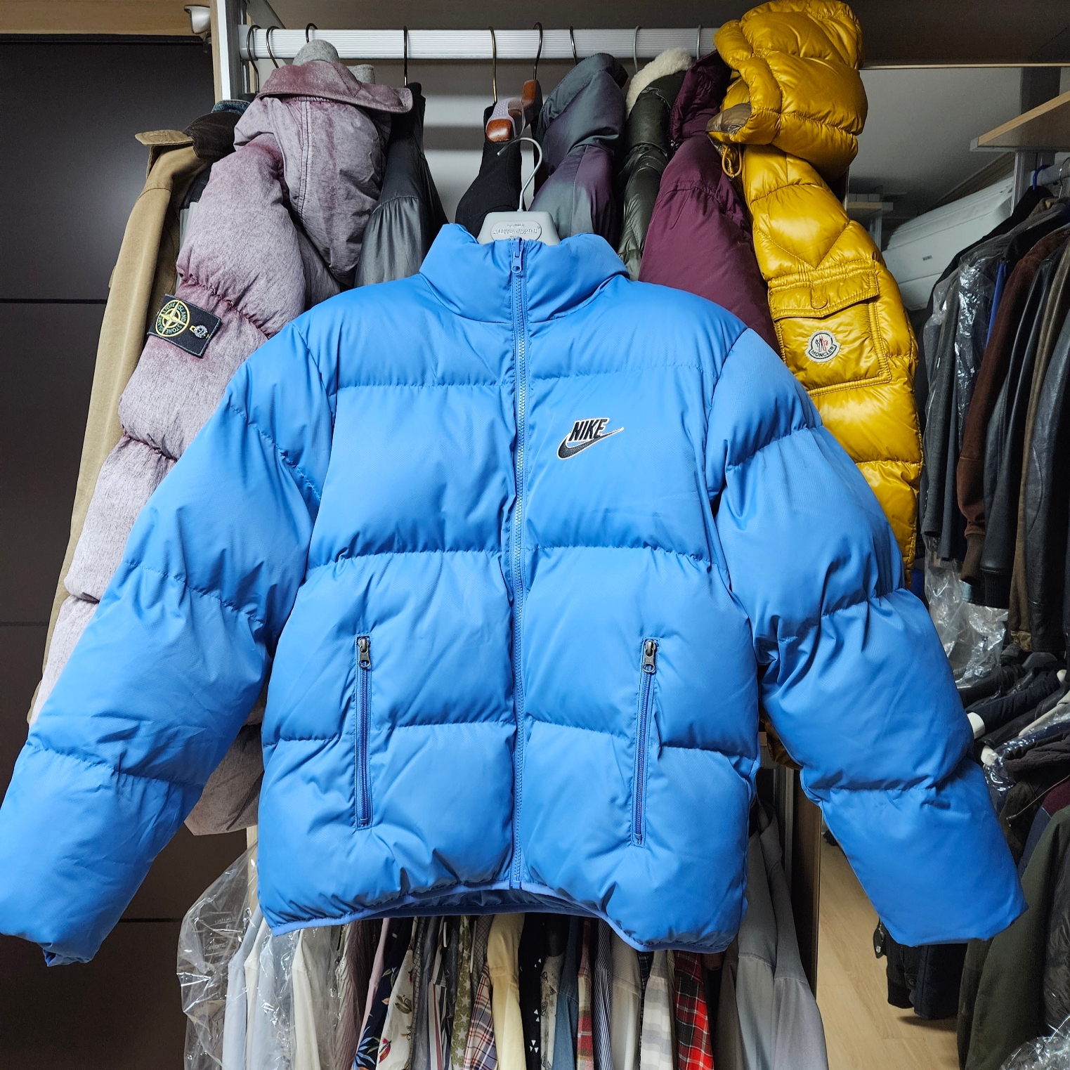 Supreme x Nike Reversible Puffy Jacket Blue - 21SS 착용 스타일 - 1