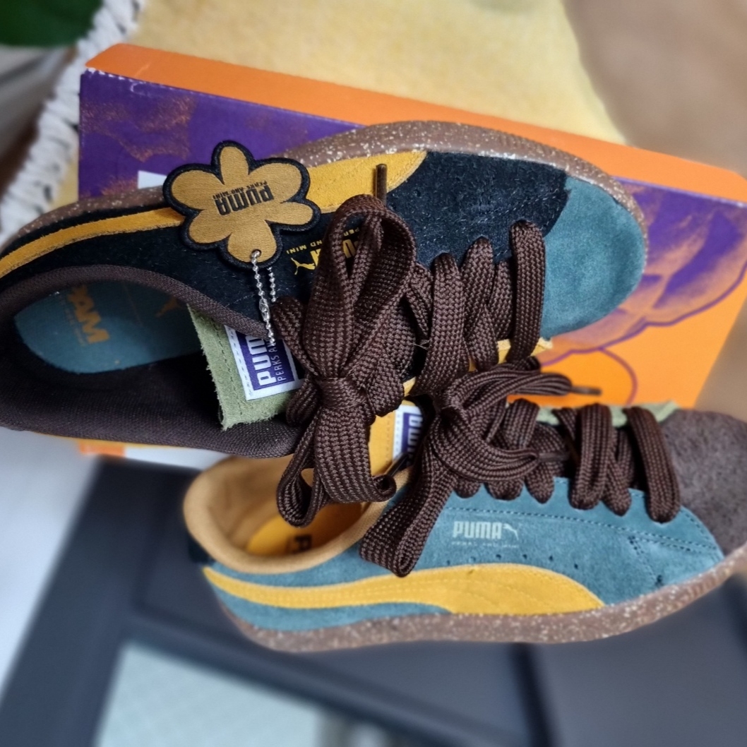 Puma x P.A.M Suede VTG Dark Chocolate 착용 스타일 - 3