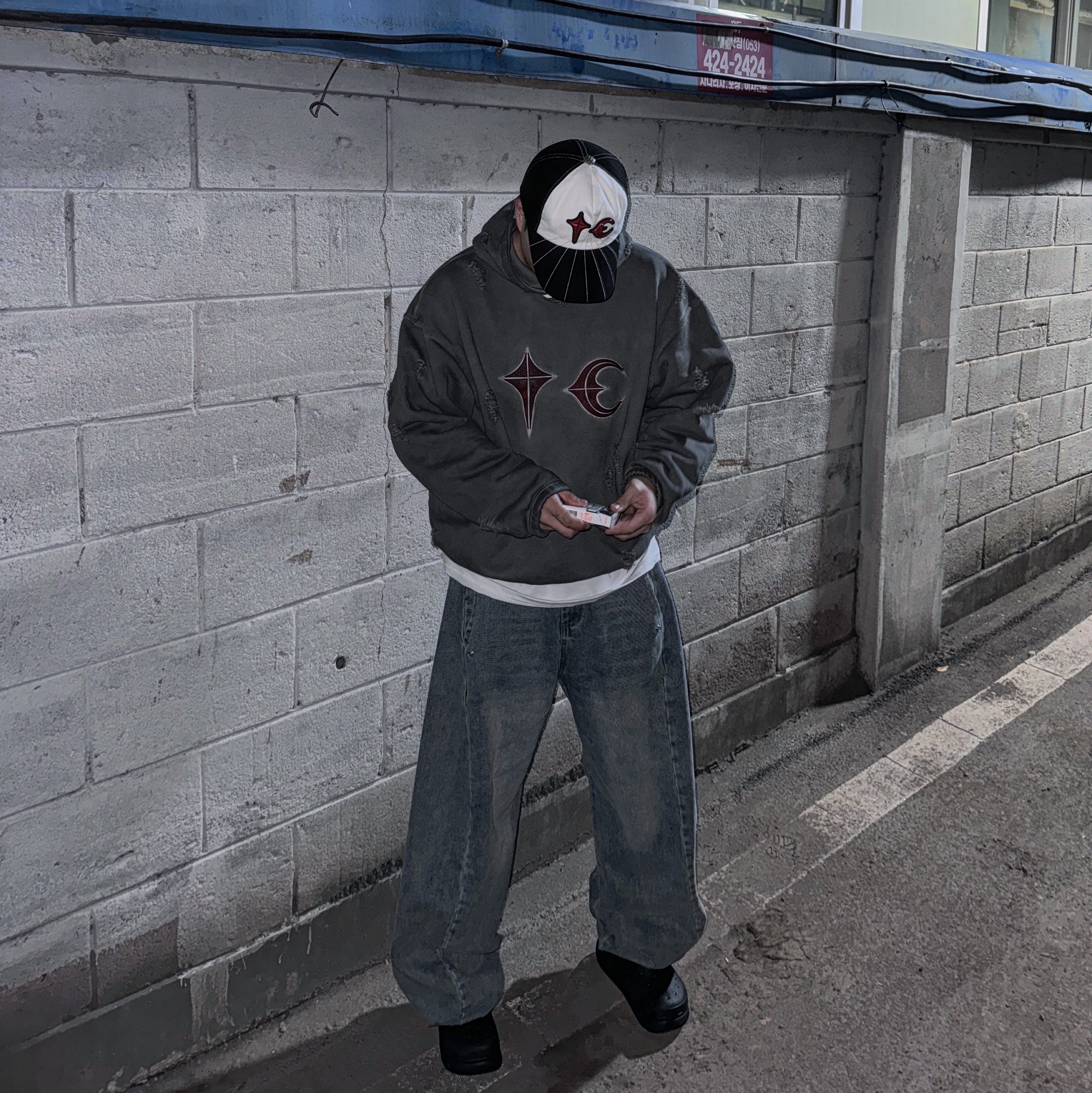 Thug Club Rock Hoodie Gray, Thug Club TC Rise Cap White 착용 스타일