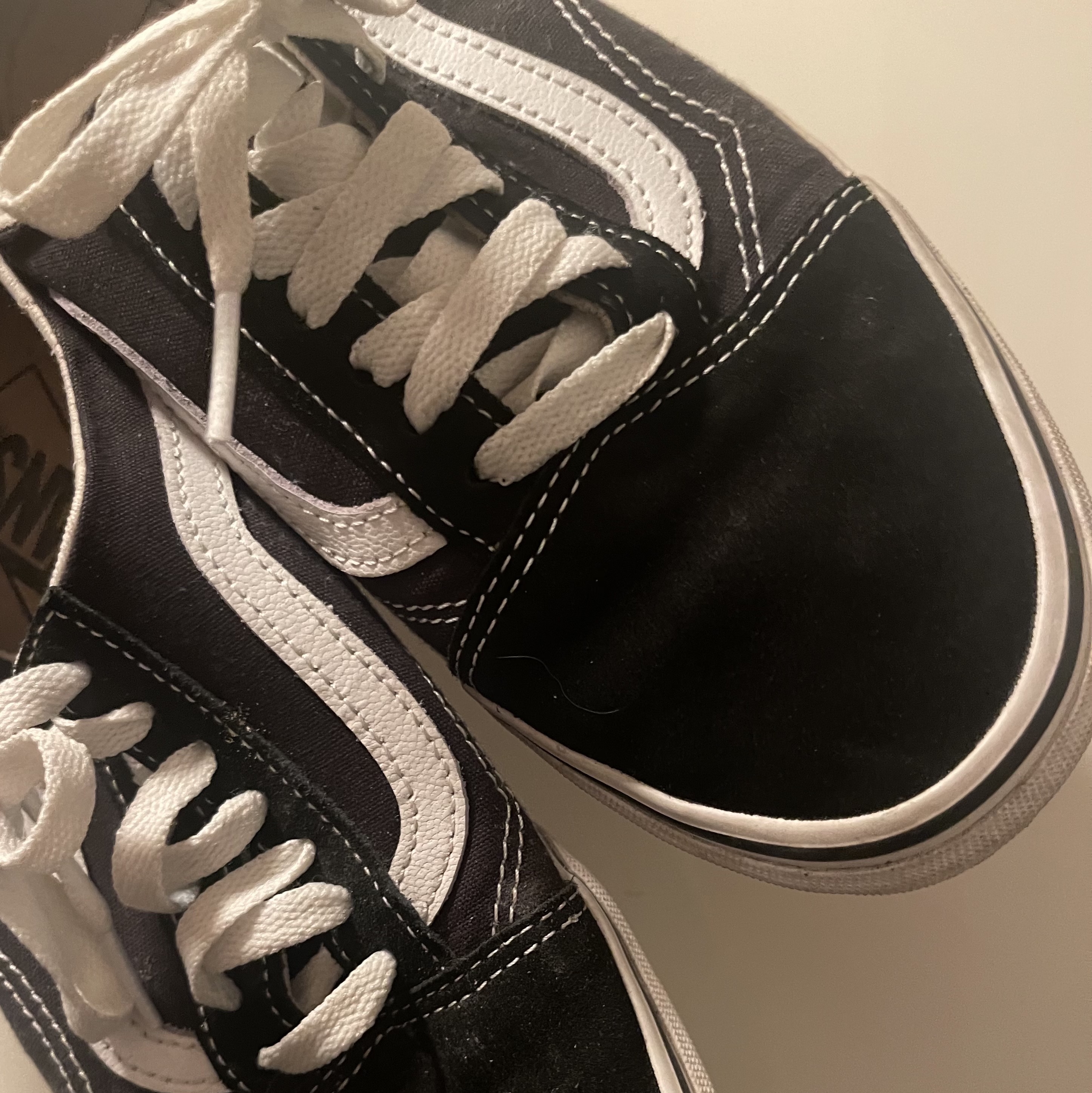 Vans Old Skool Platform Black White 착용 스타일