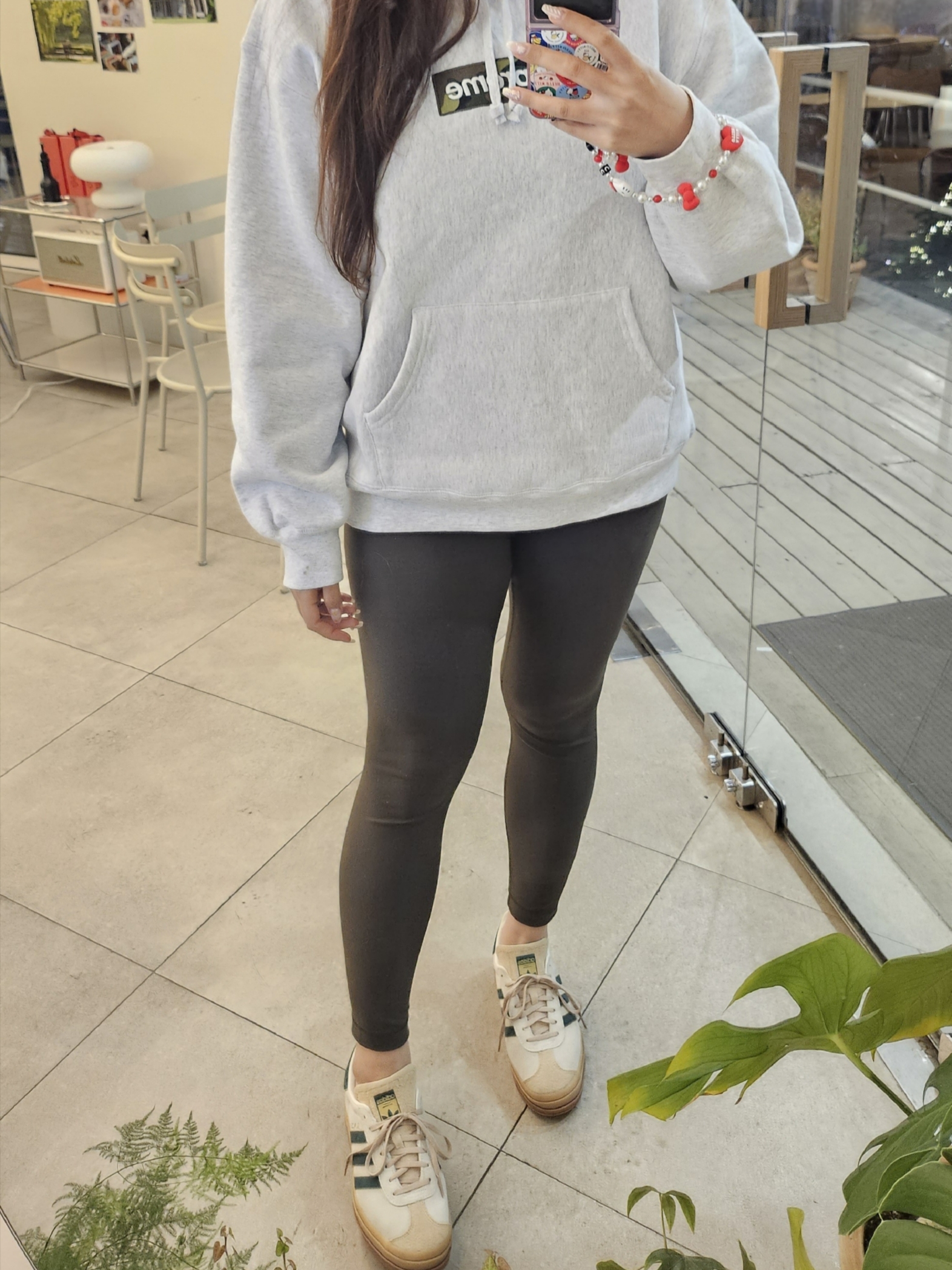 Supreme Box Logo Hooded Sweatshirt Ash Grey - 23FW, (W) Adidas Gazelle Bold Cream White Collegiate Green 착용 스타일