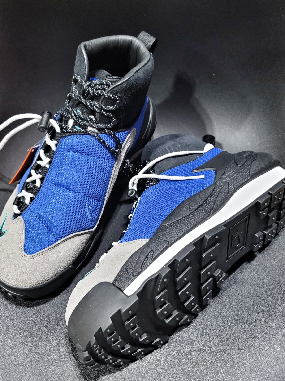 Nike x Sacai Magmascape SP Varsity Royal 착용 스타일 - 1