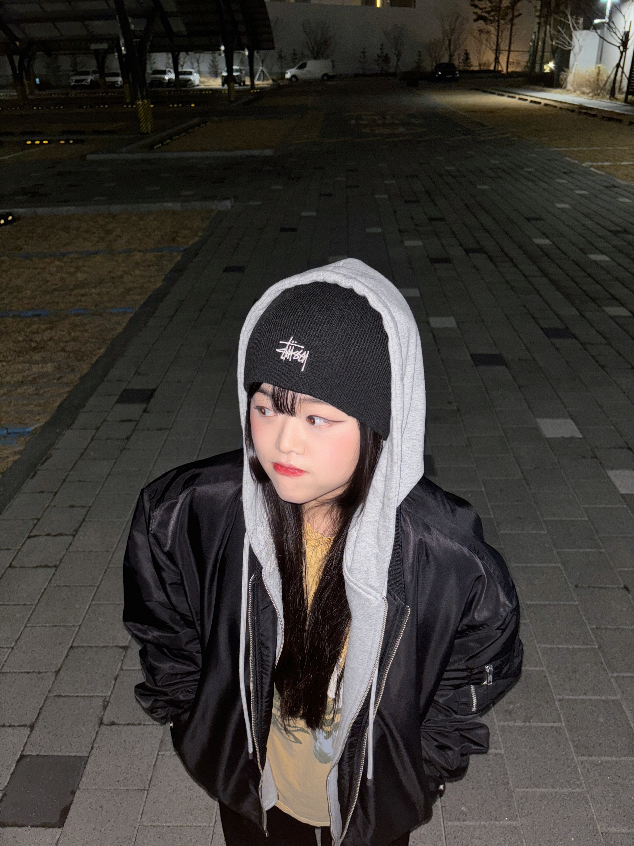 Stussy Basic Skullcap Beanie Black, Stussy Strike Pigment Dyed LS T-Shirt Honey 착용 스타일 - 1