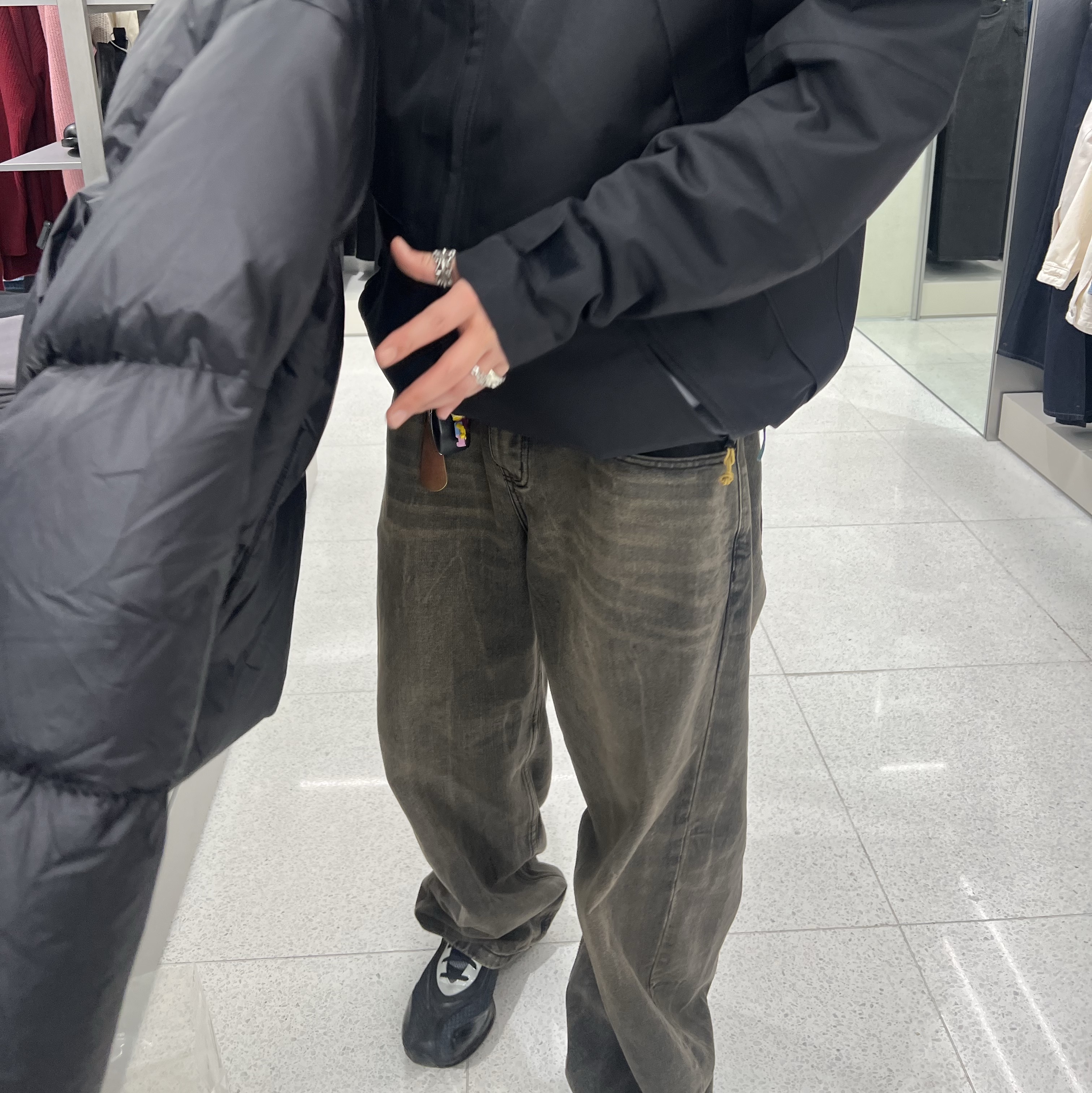 Asics x Kiko Kostadinov Gel-Sokat 2 Carrier Grey 착용 스타일