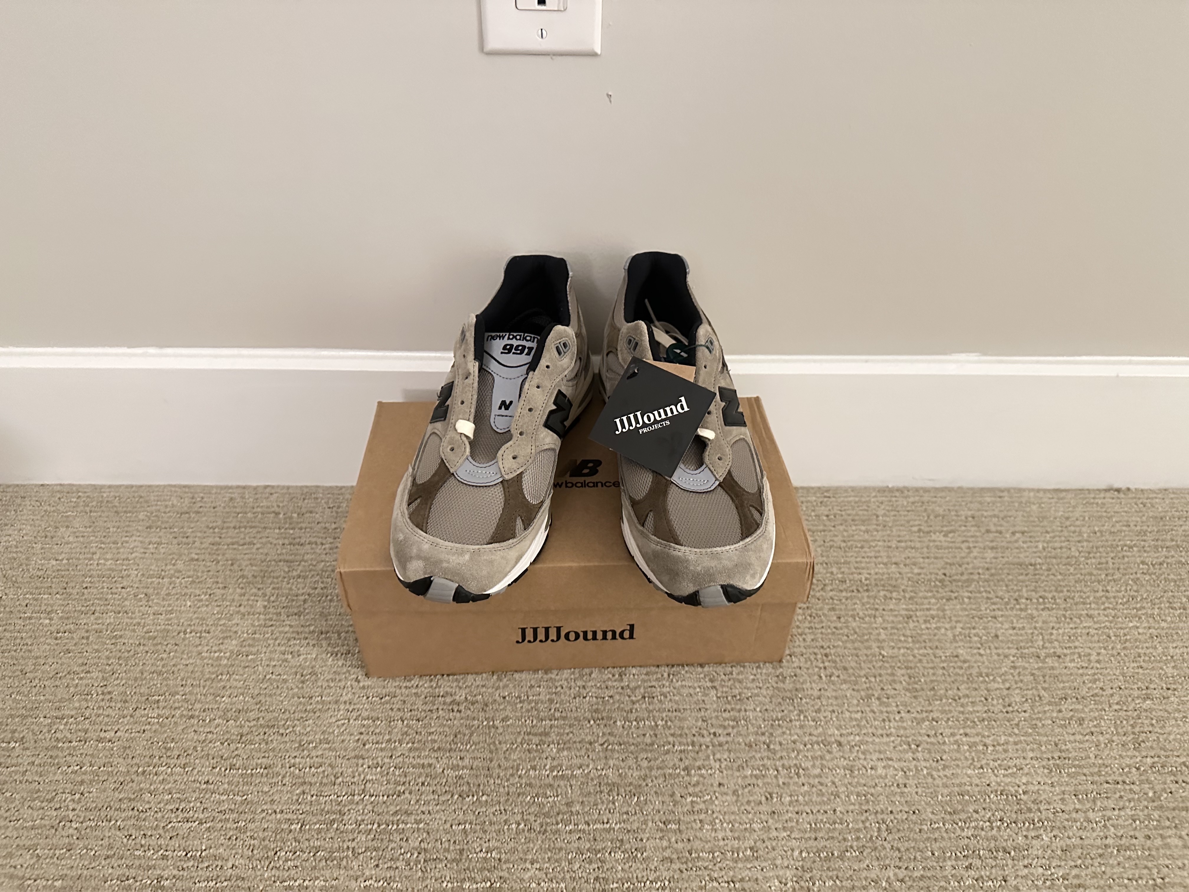 New Balance x JJJJound 991 Made in UK Grey 착용 스타일 - 1