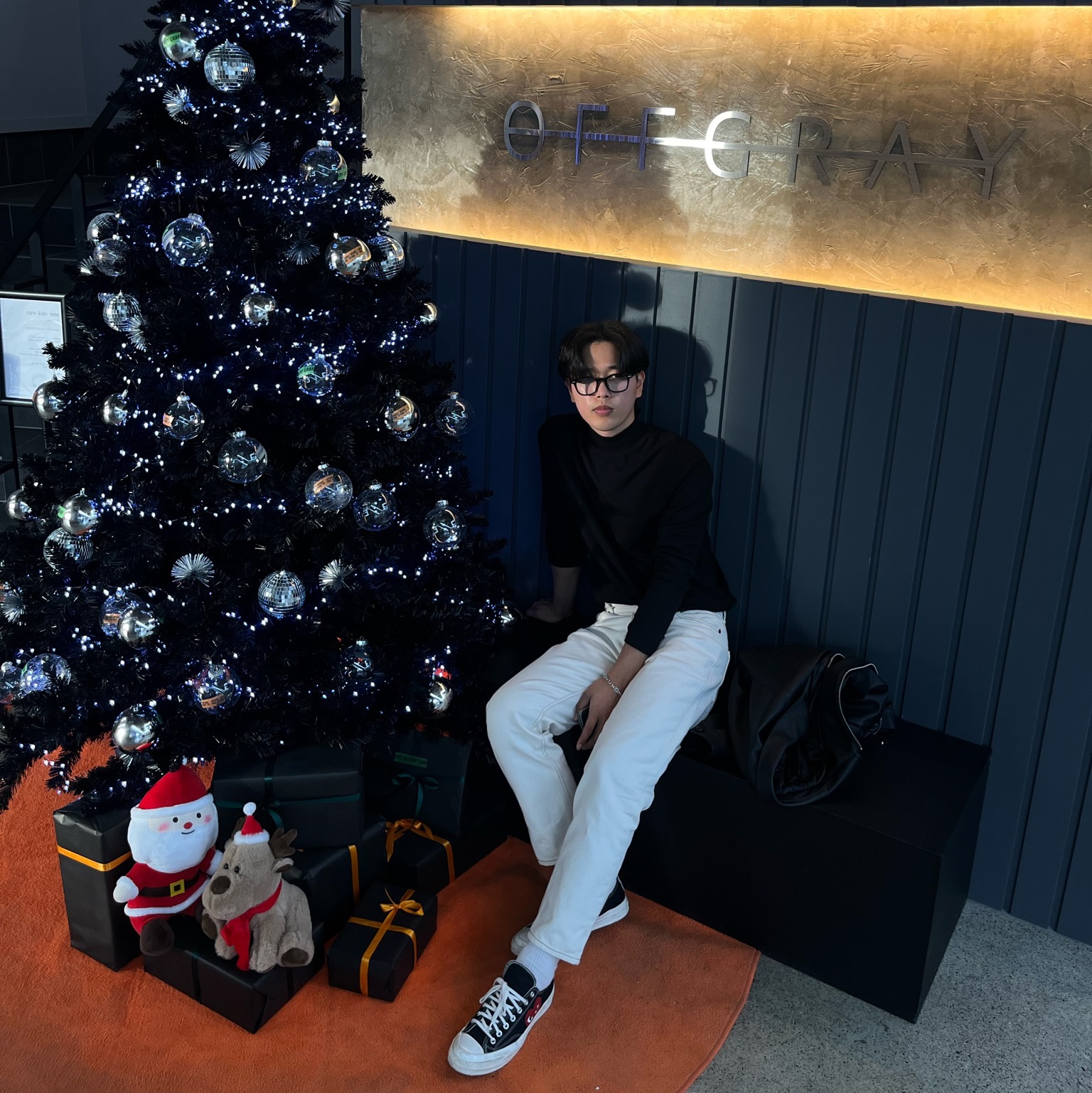 Converse x Play Comme des Garcons Chuck 70 Ox Black, Gucci Interlocking G Bracelet Silver 착용 스타일