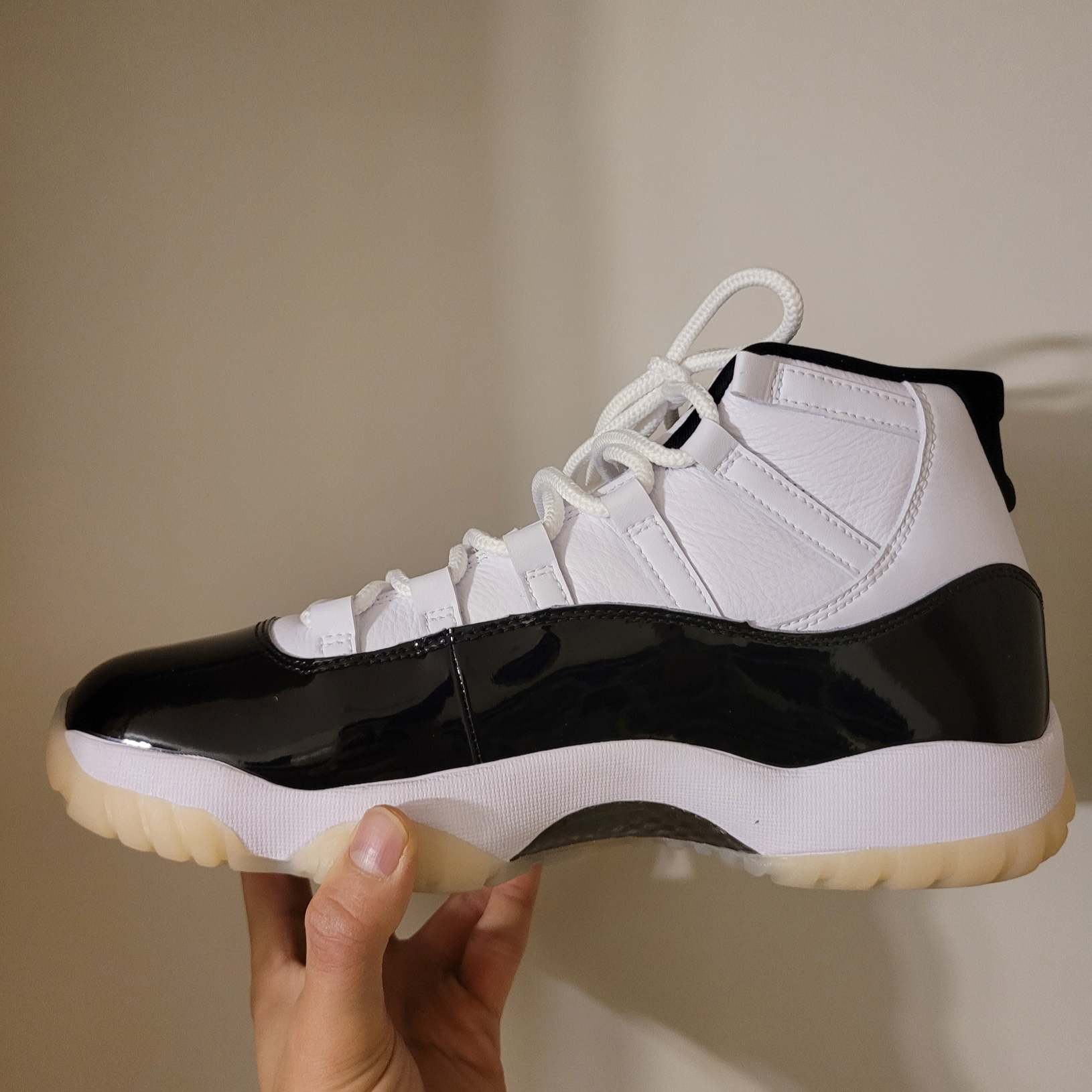 Jordan 11 Retro Gratitude 착용 스타일
