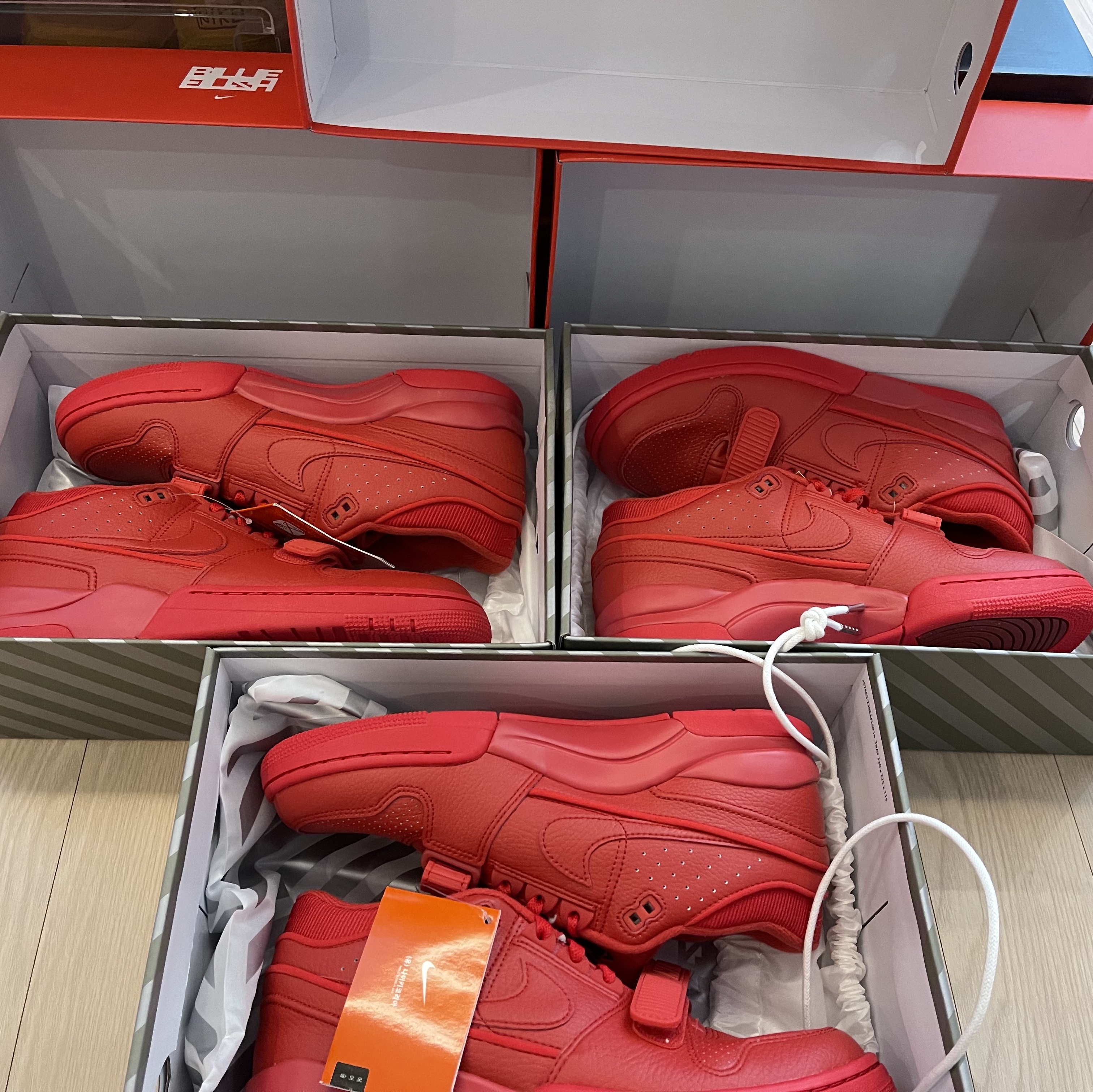 Nike x Billie Eilish Air Alpha Force 88 Fire Red 착용 스타일