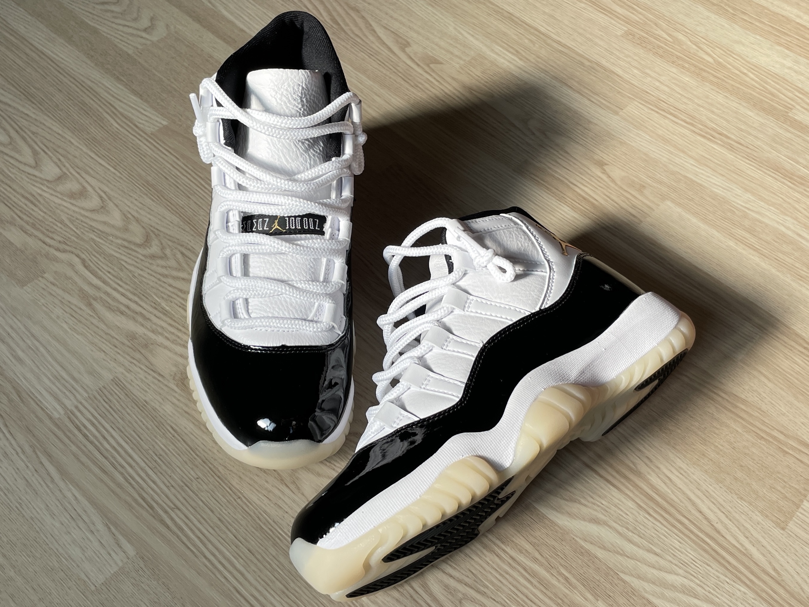 Jordan 11 Retro Gratitude 착용 스타일 - 2
